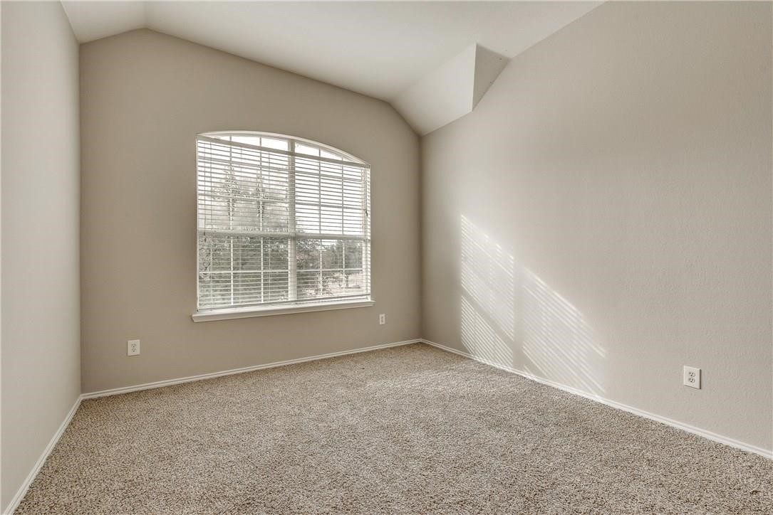 409 Knoll Park Court Mckinney TX 75072