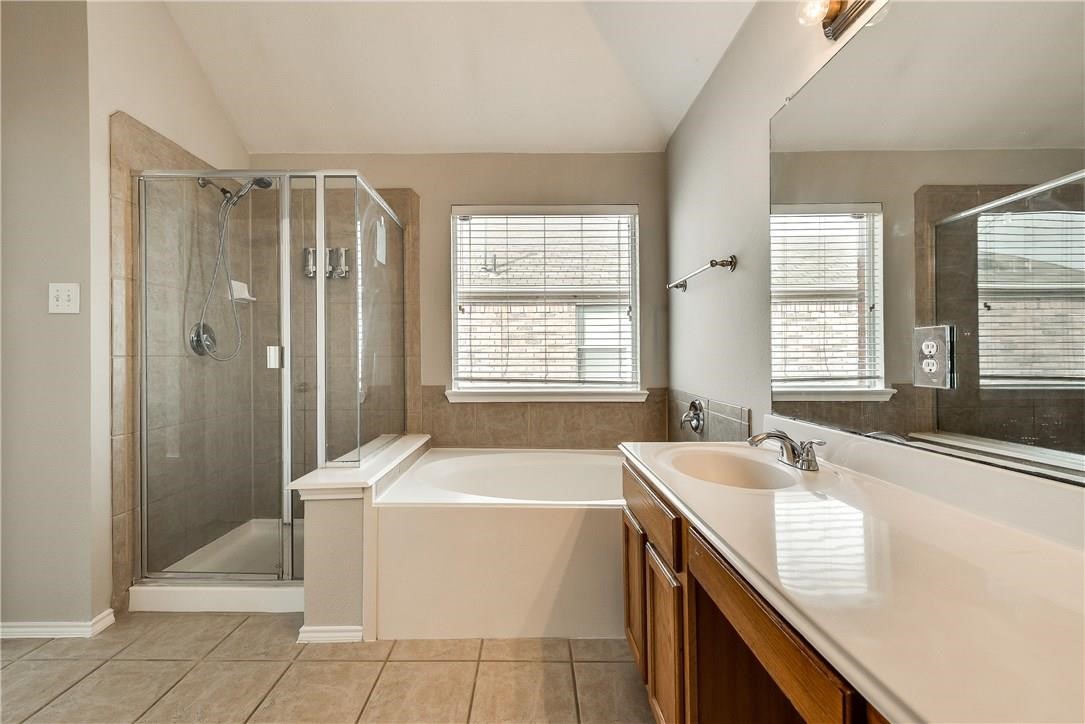 409 Knoll Park Court Mckinney TX 75072