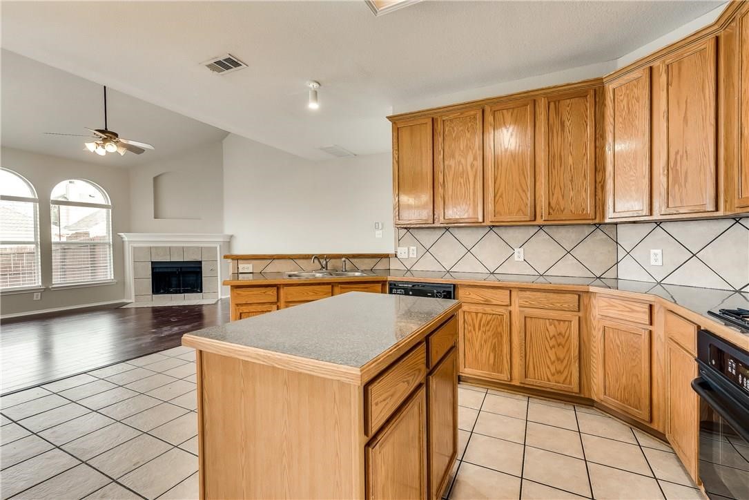 409 Knoll Park Court Mckinney TX 75072