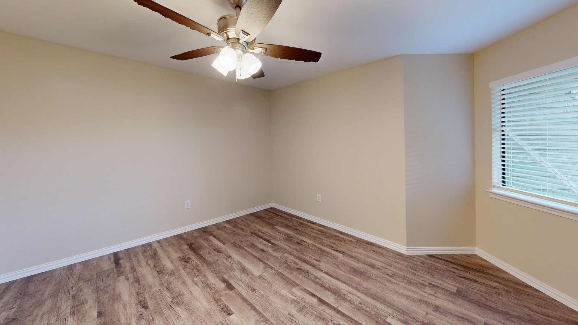 9837 Walnut Street Dallas TX 75243