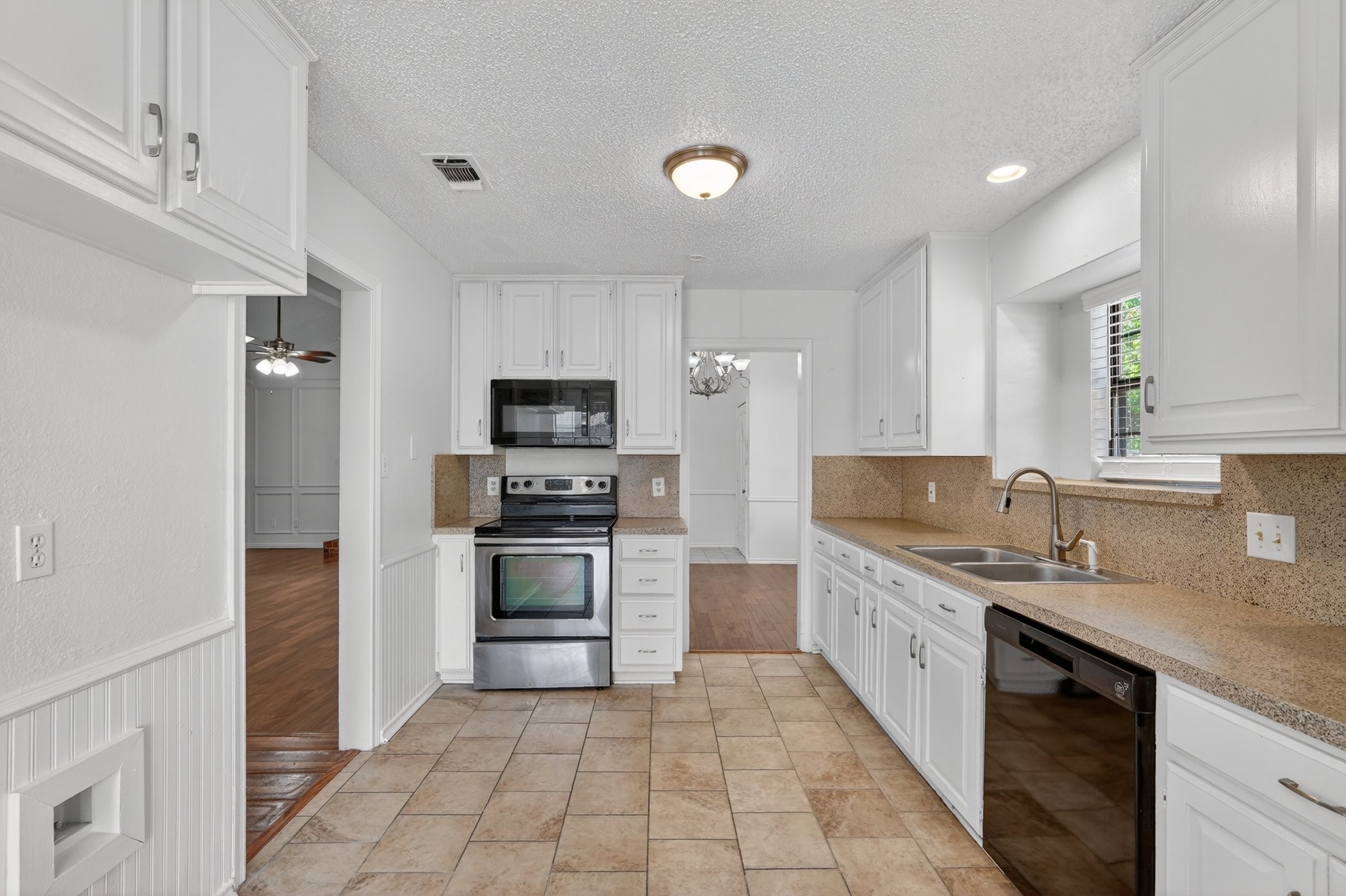 2403 Ridgevalley Drive Mckinney TX 75071