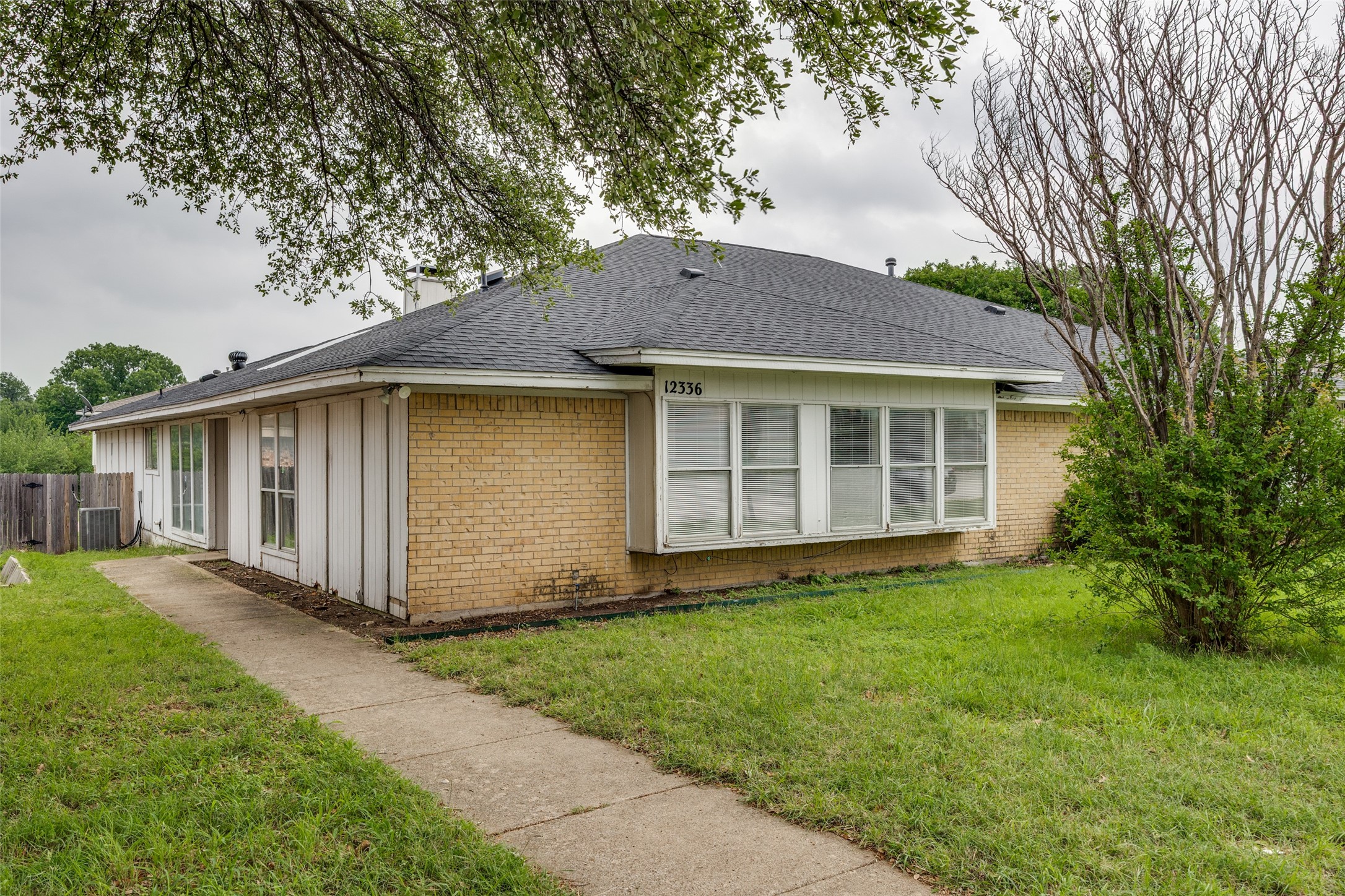 12336 Ferris Creek Dallas TX 75243