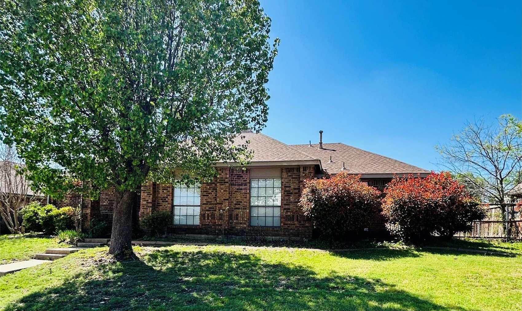 2246 Arbor Creek Drive Carrollton TX 75010