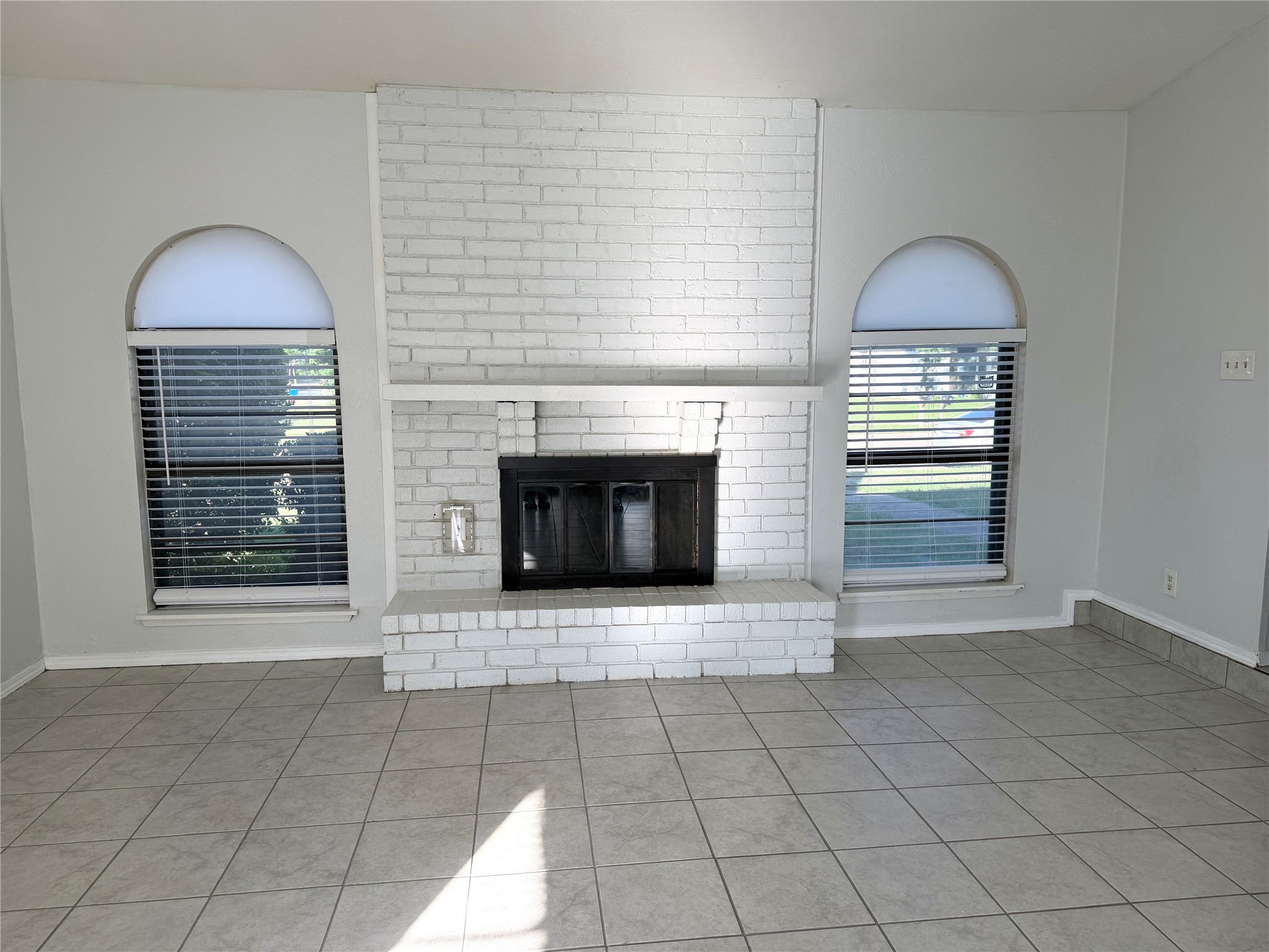 4702 Spanish Trail Grand Prairie TX 75052