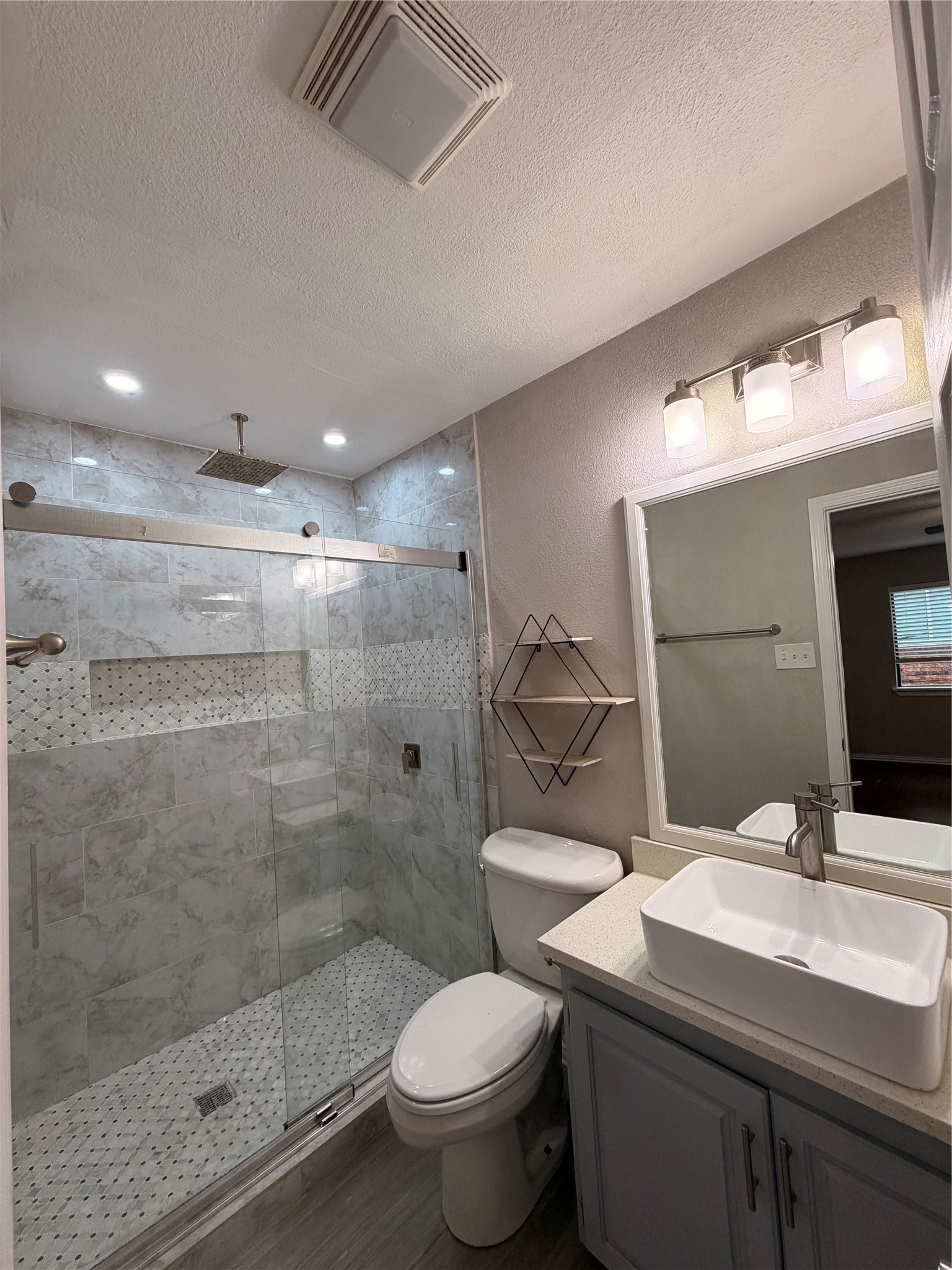 2934 Flagstone Drive Garland TX 75044