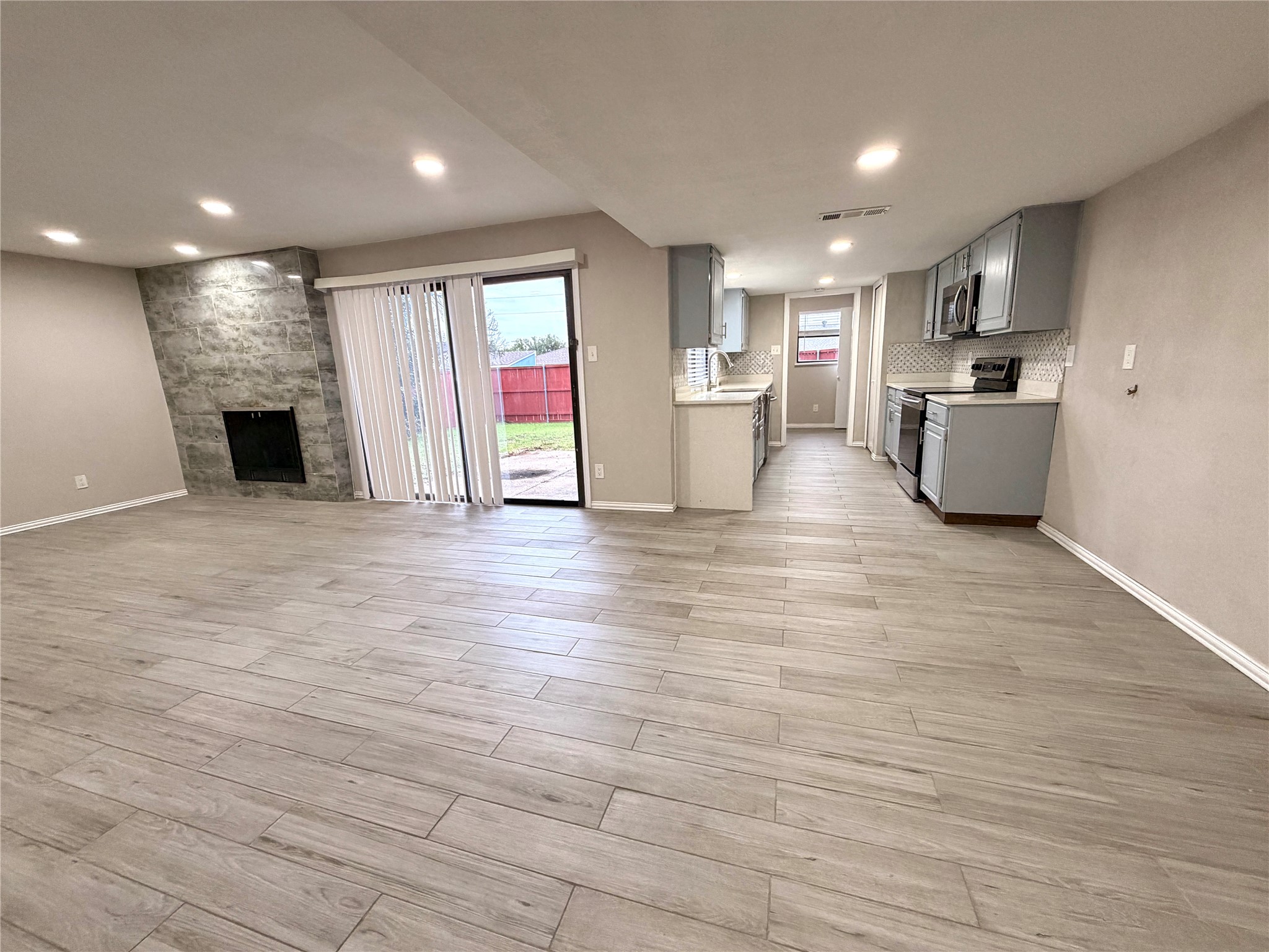 2934 Flagstone Drive Garland TX 75044