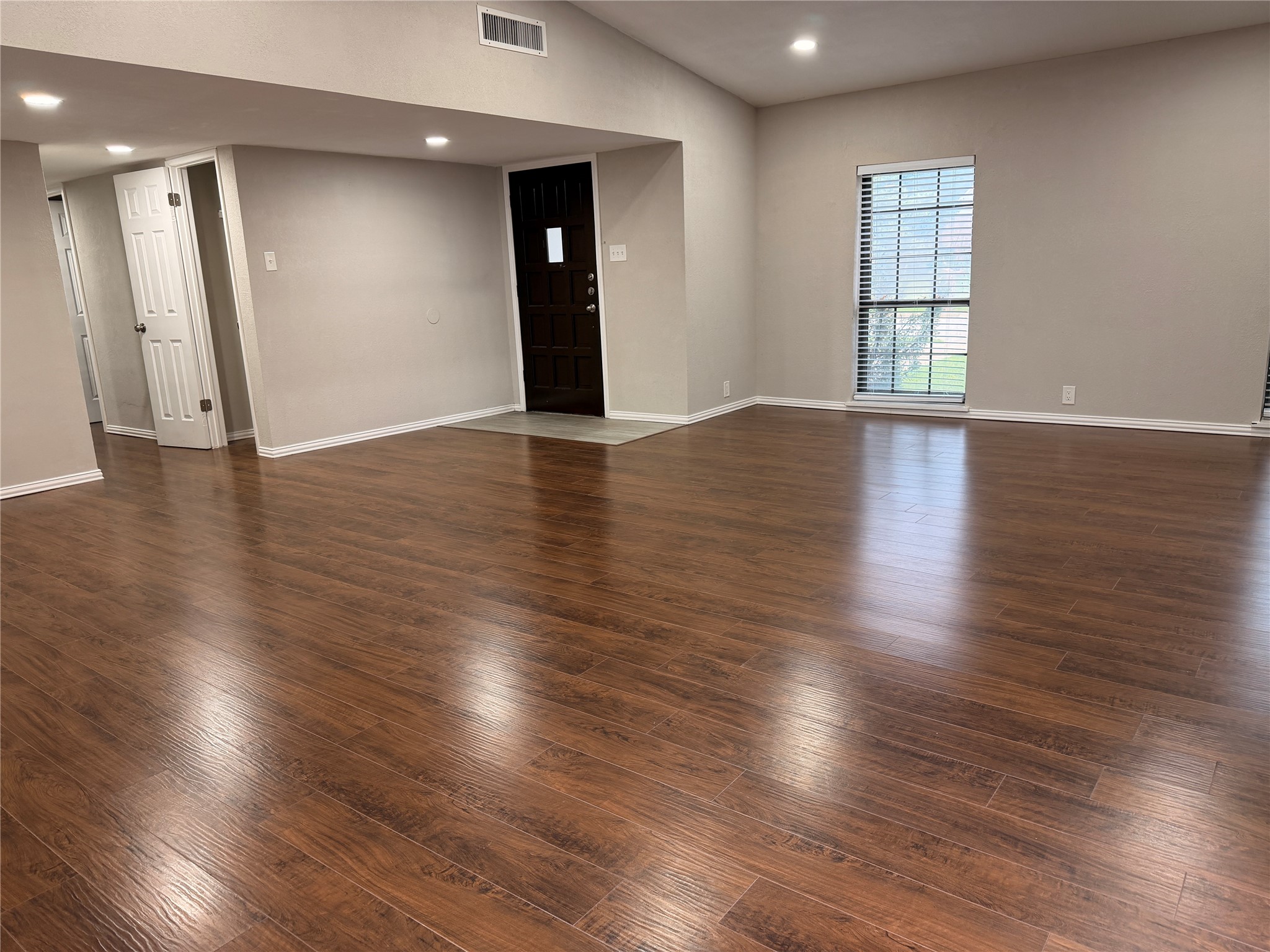 2934 Flagstone Drive Garland TX 75044