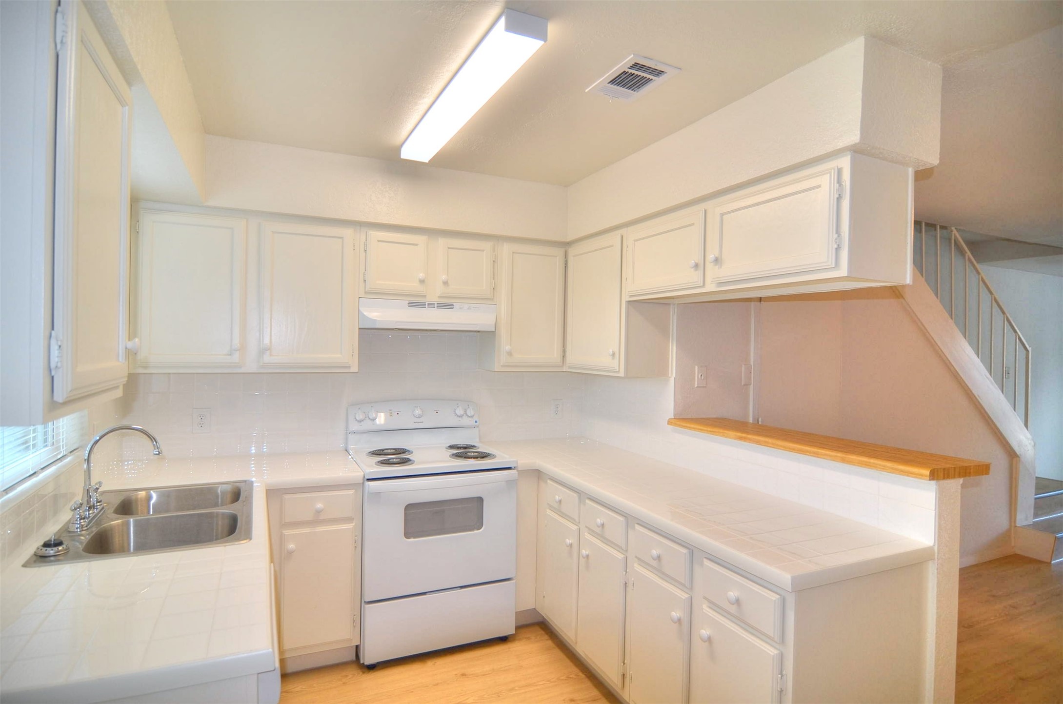 2194 Aspen Drive Dallas TX 75227
