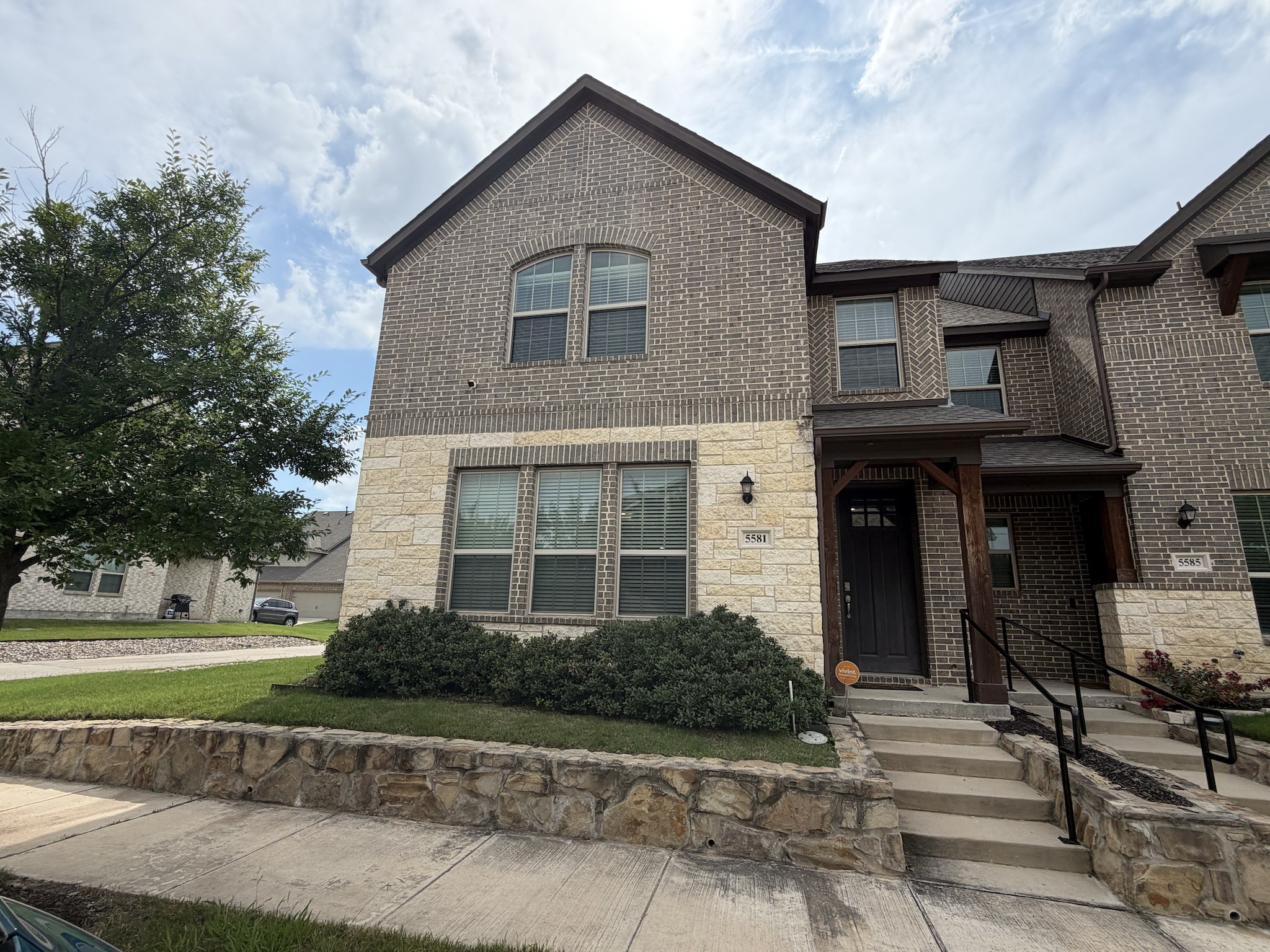 5581 Crosby Drive North Richland Hills TX 76180