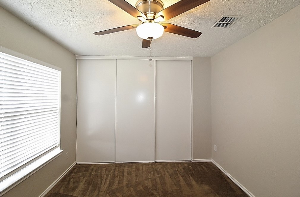 300 Rosewood Lane Cedar Hill TX 75104