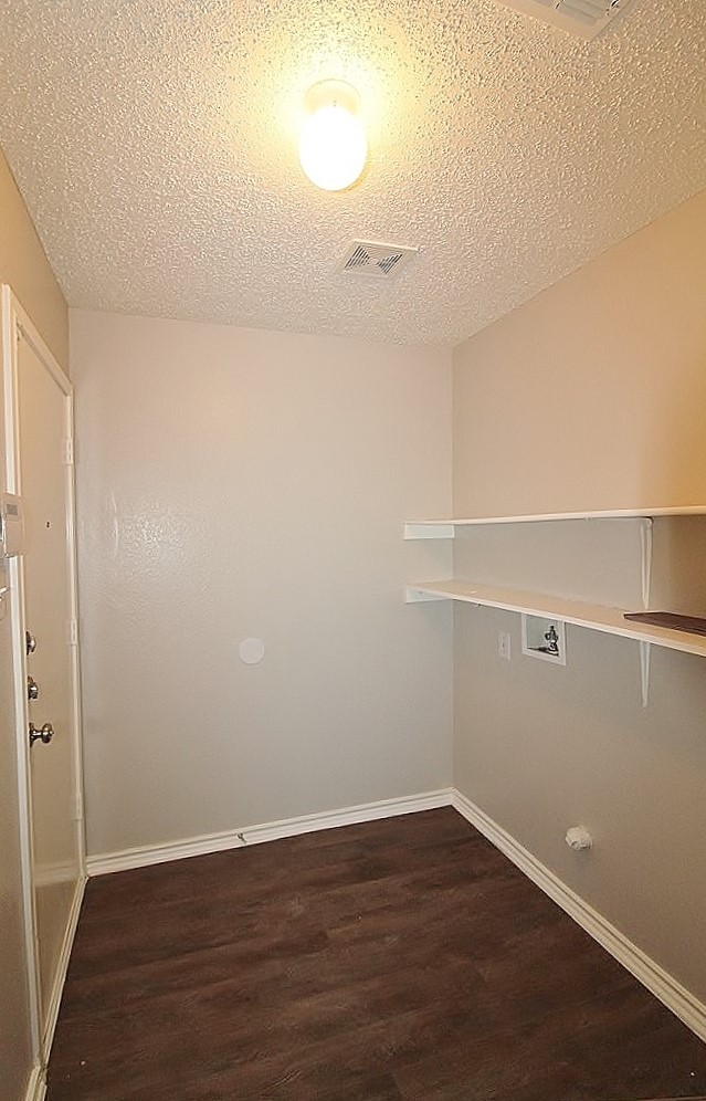 300 Rosewood Lane Cedar Hill TX 75104