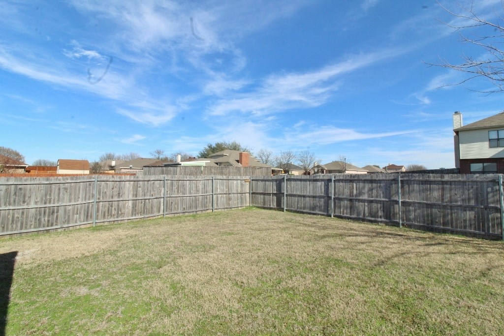 300 Rosewood Lane Cedar Hill TX 75104