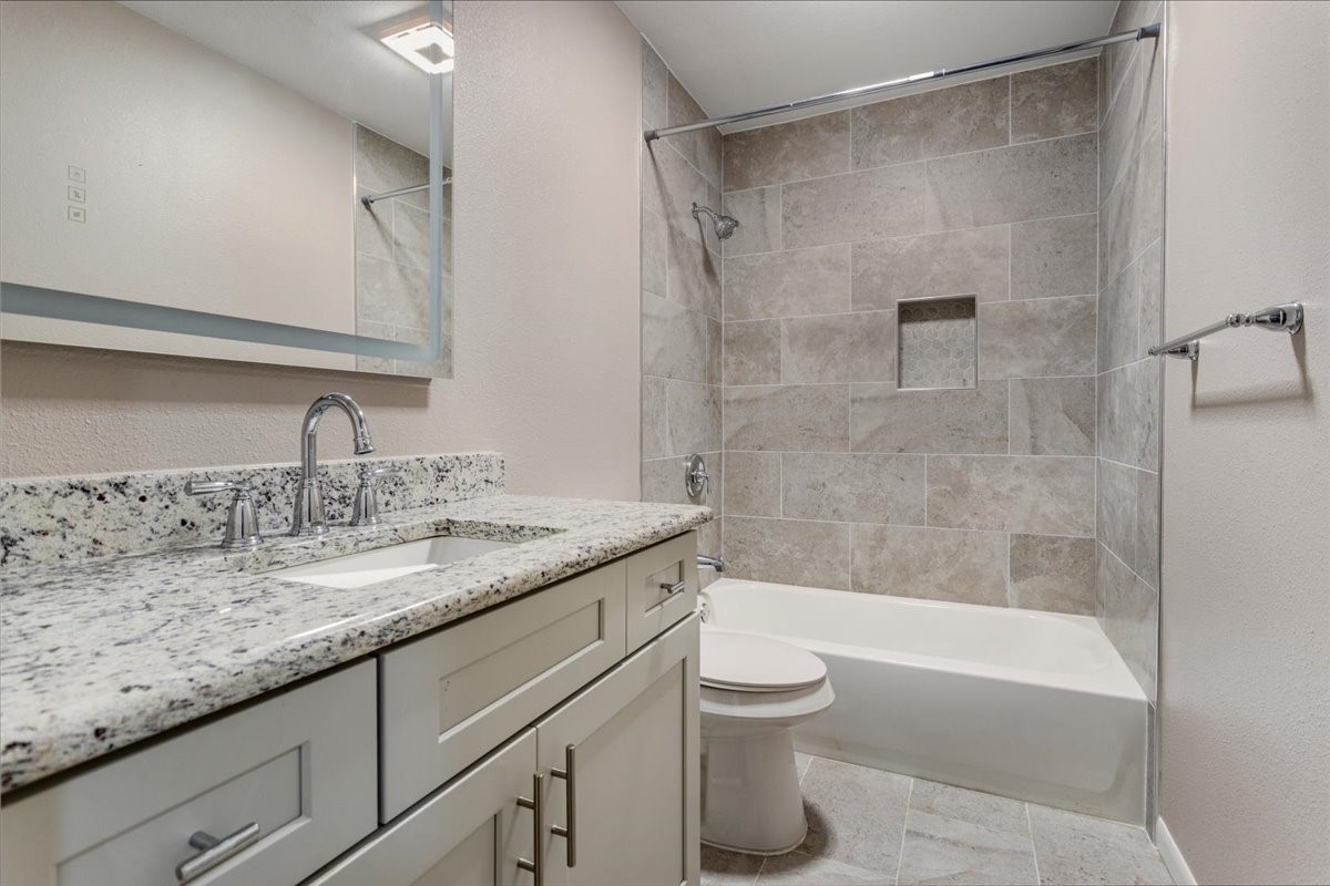 509 Dean Drive Denison TX 75020