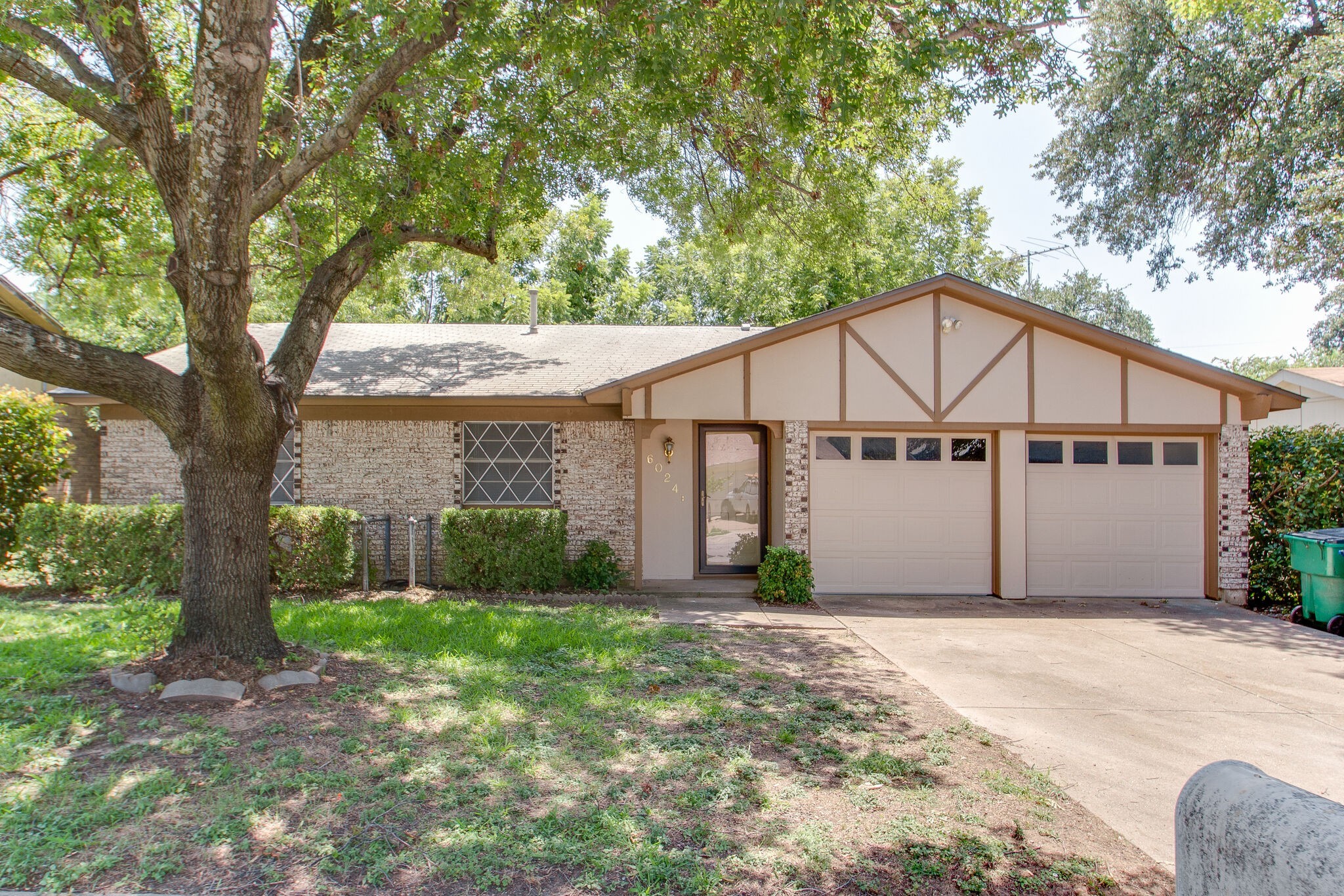 6024 Blueridge Drive Watauga TX 76148
