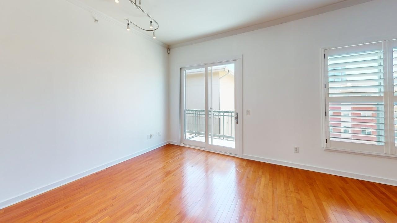 2950 Mckinney Avenue Dallas TX 75204