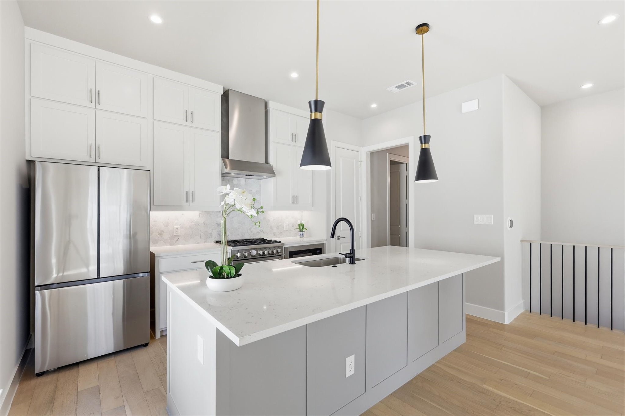 129 Garden Court E Arlington TX 76013