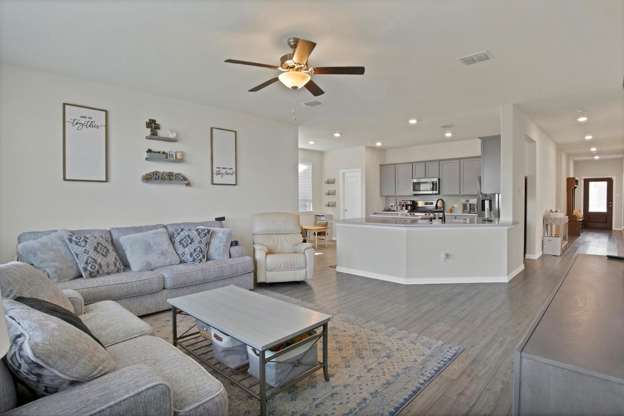 621 Ridgeback Trail Fort Worth TX 76052