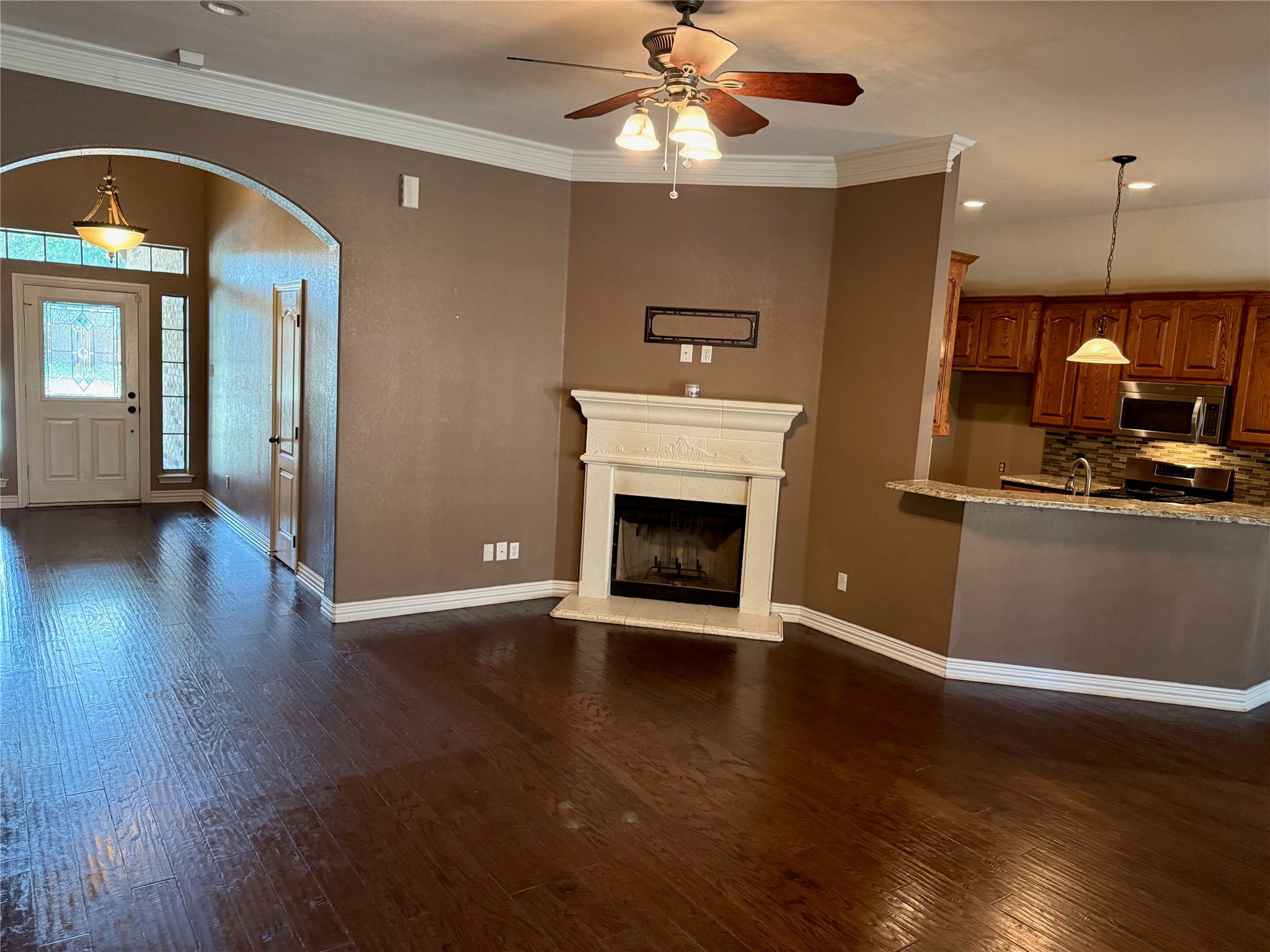 1323 Preston Trail Court Granbury TX 76048