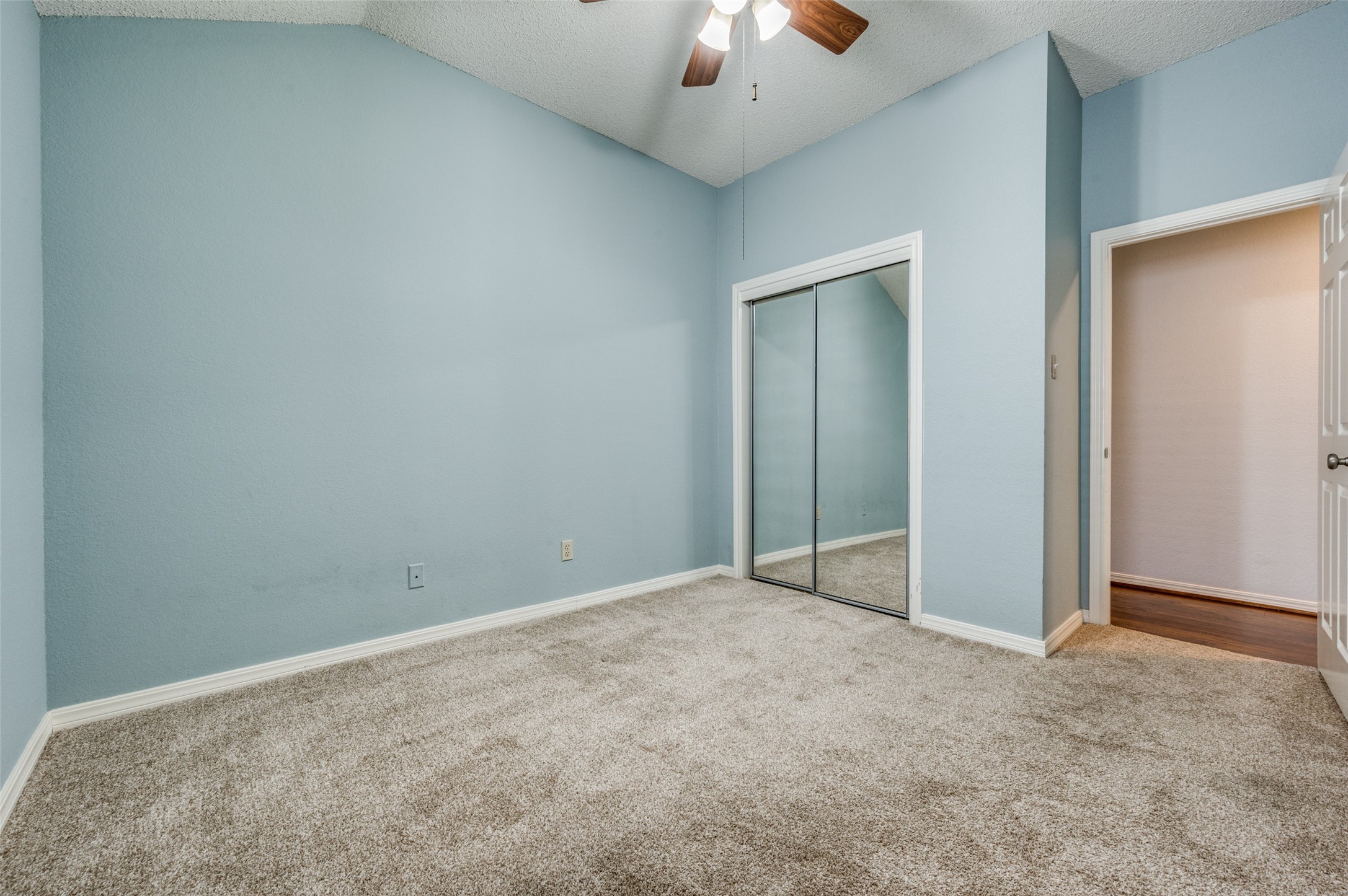 804 Santa Fe Trail Irving TX 75063