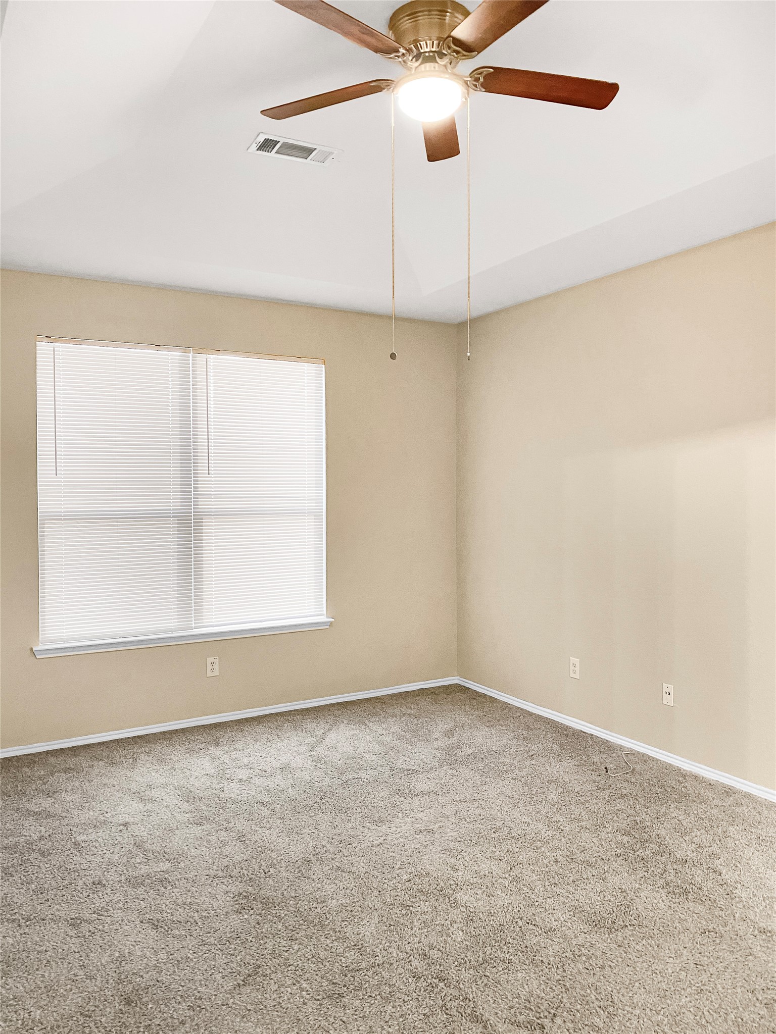 7221 Lindentree Lane Fort Worth TX 76137