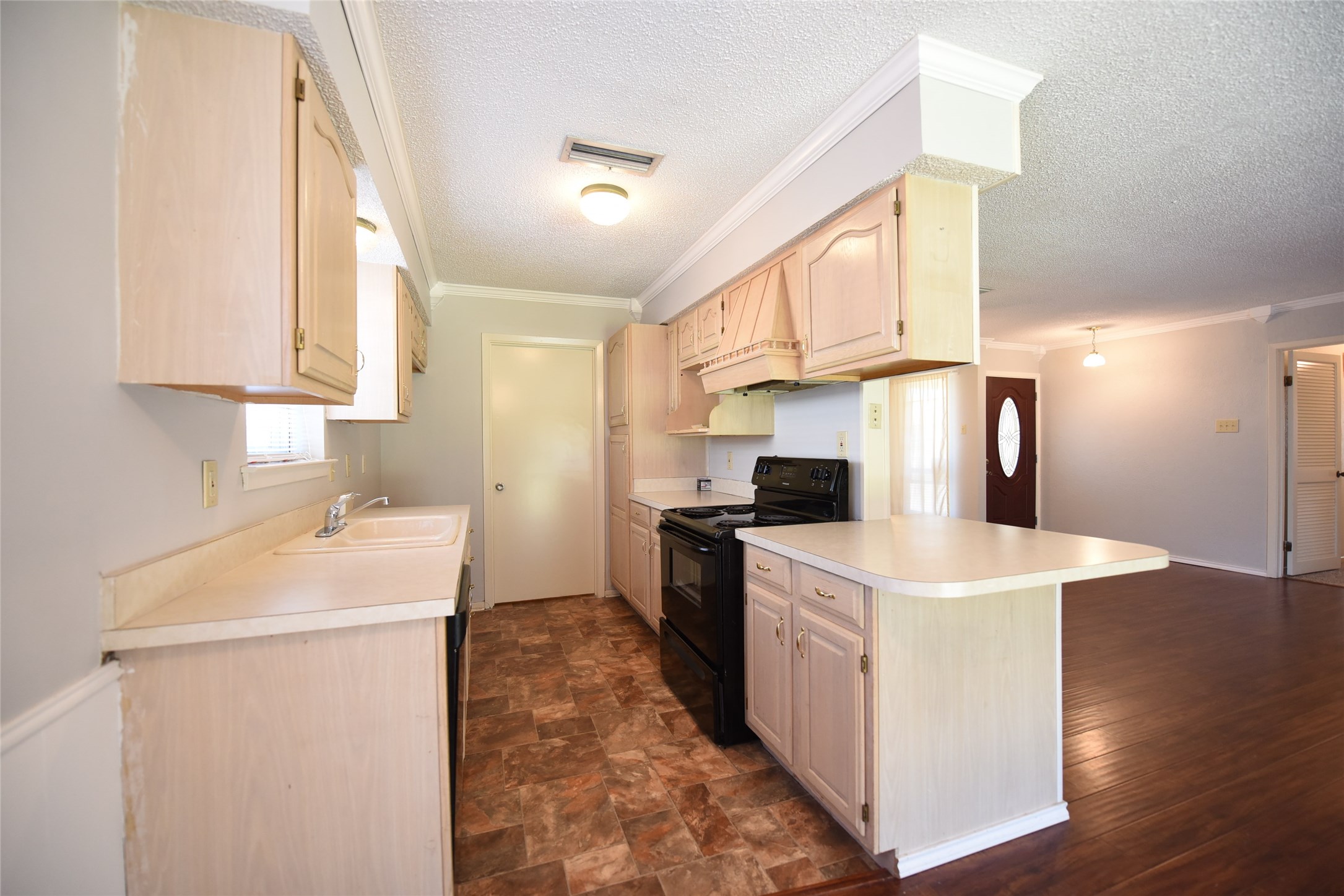 8945 Flicker Lane Dallas TX 75238