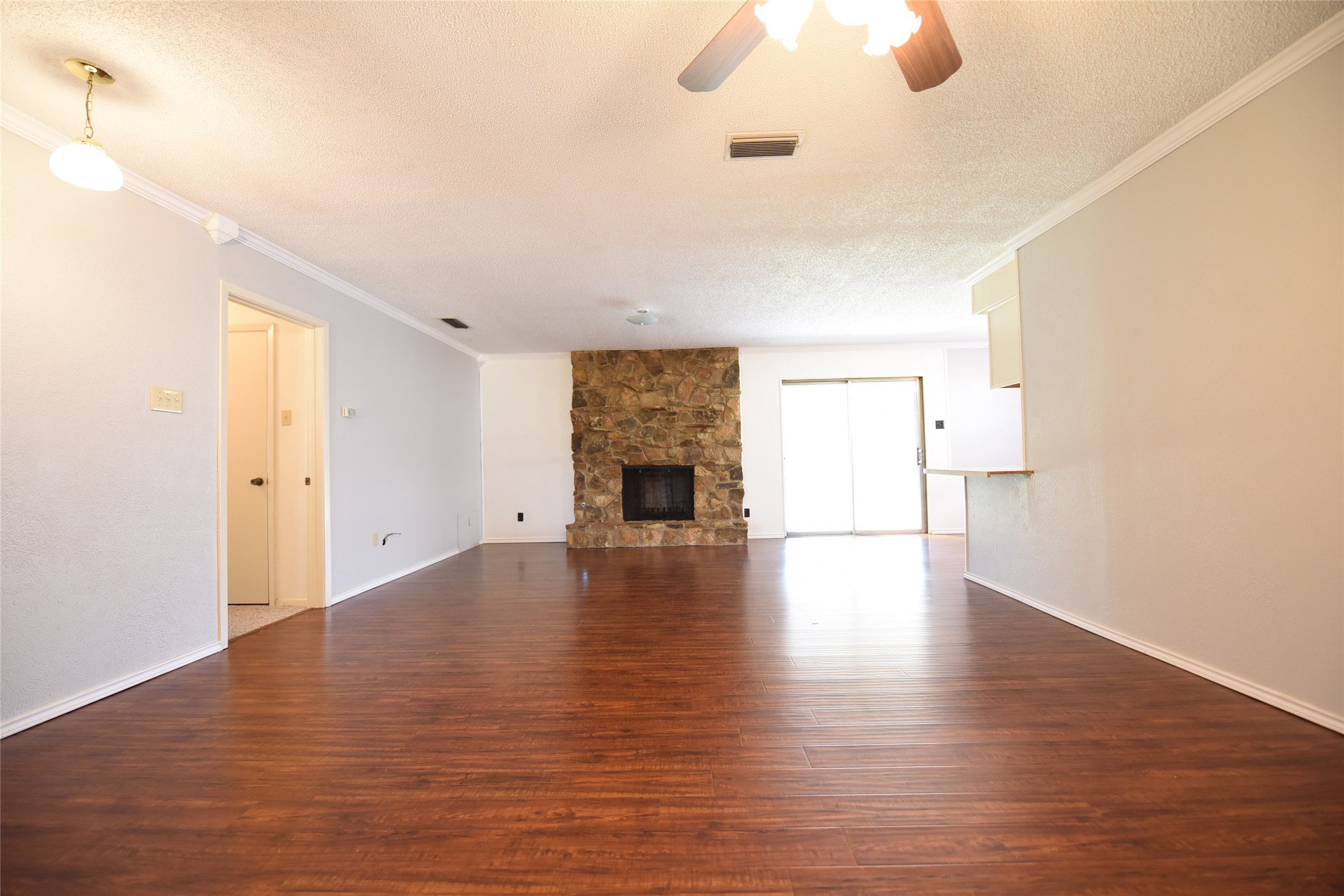 8945 Flicker Lane Dallas TX 75238