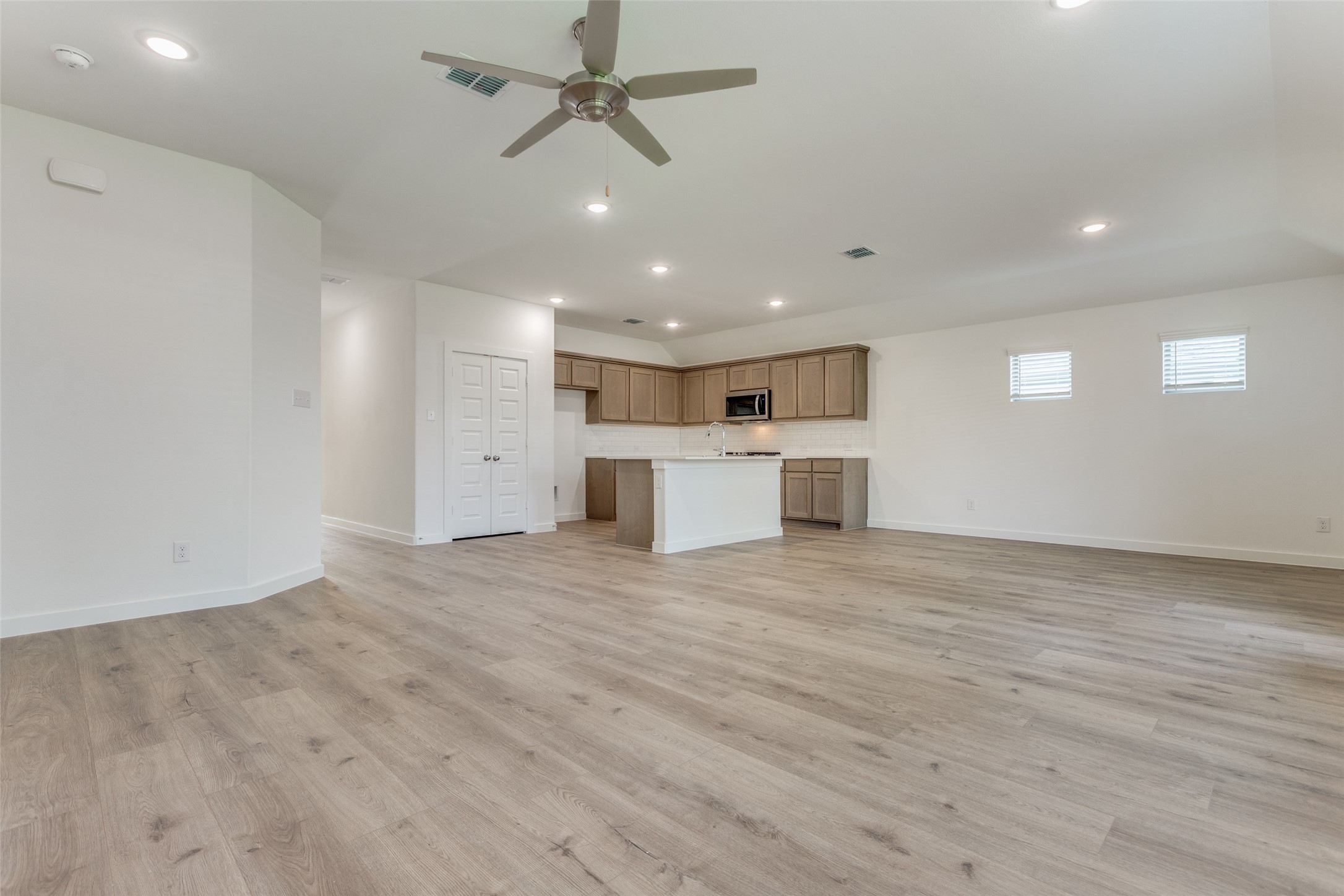 4908 Pebblewood Drive Princeton TX 75071