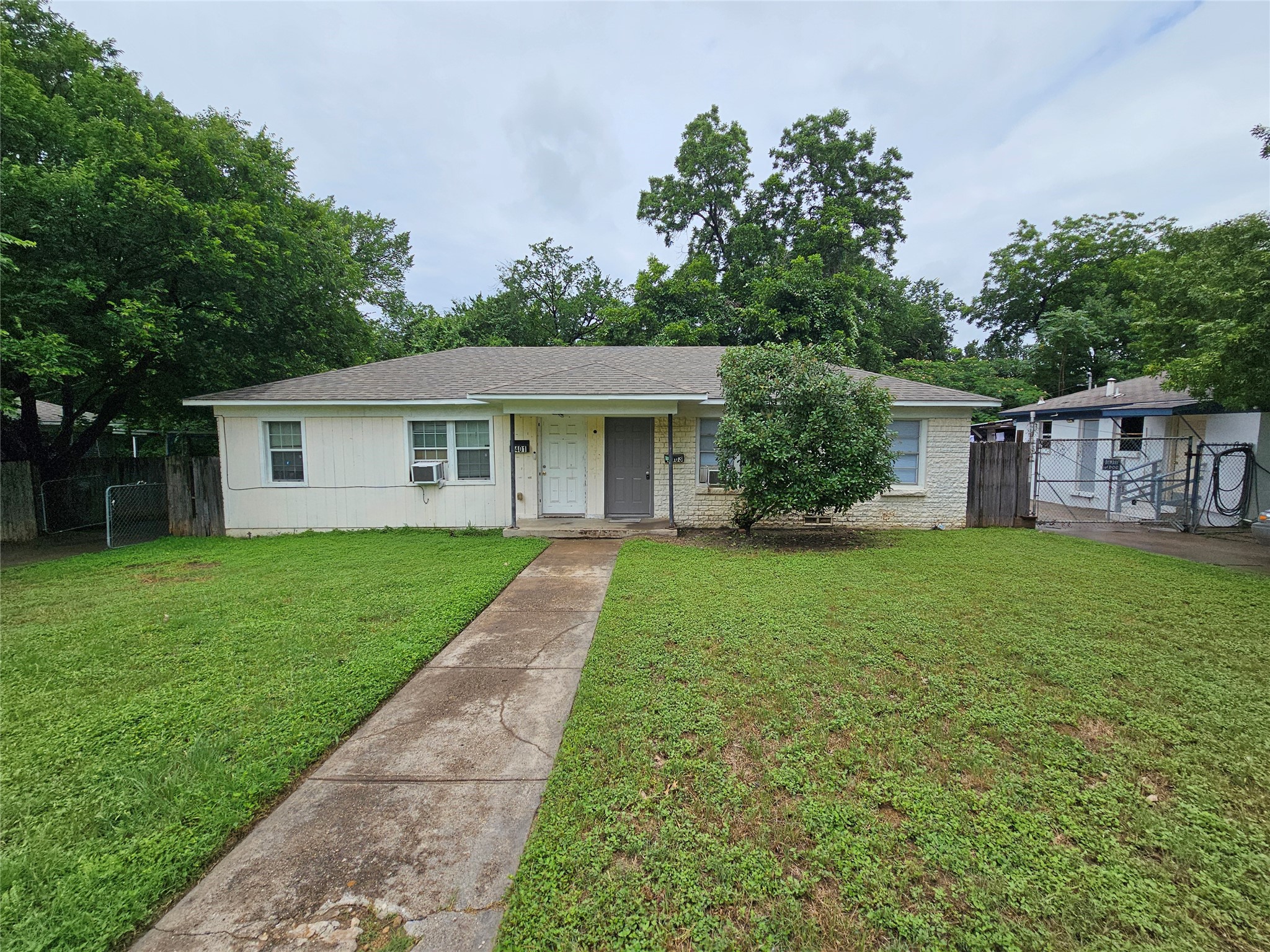6401 Hollis Avenue Dallas TX 75227