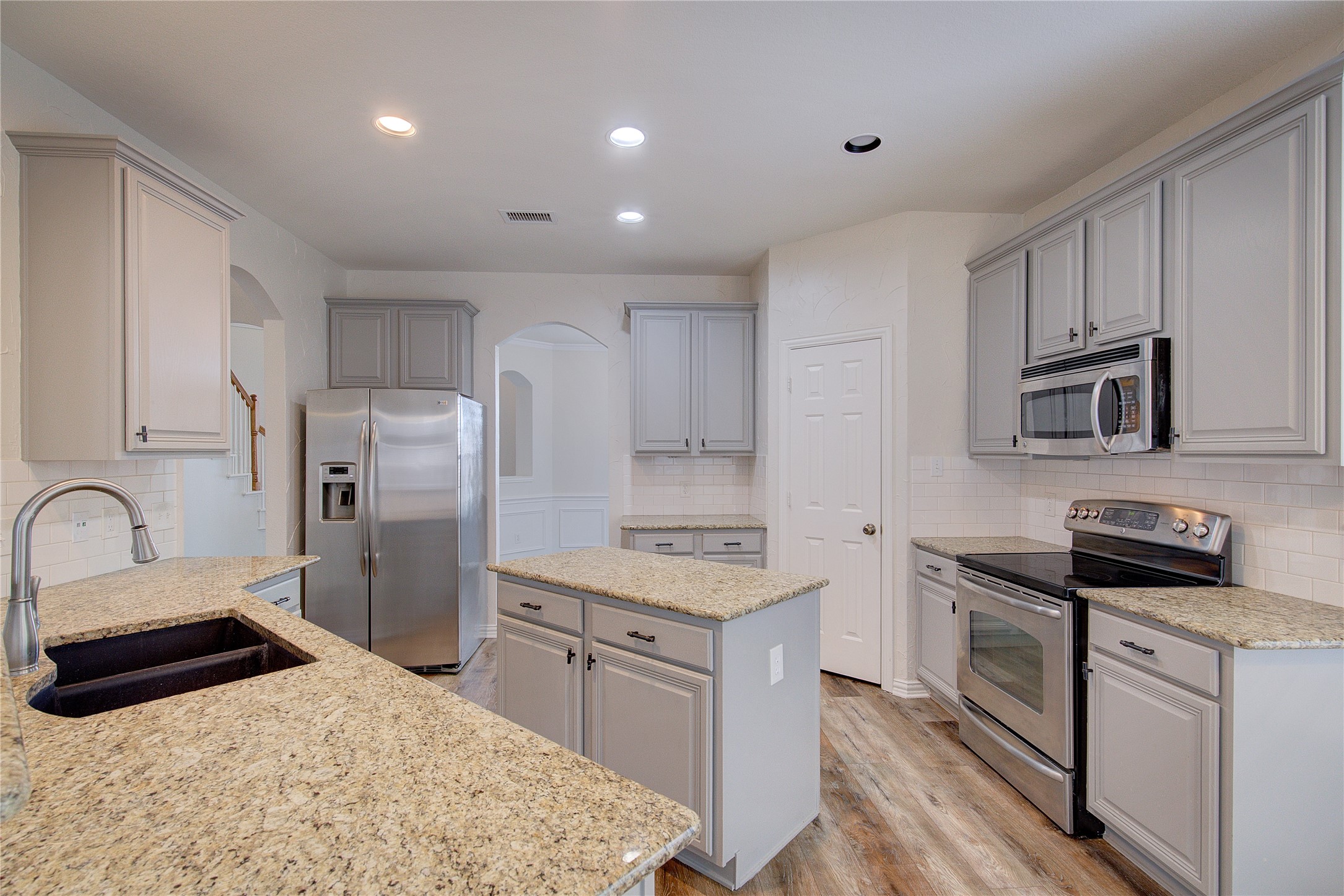 2917 Newport Drive Rockwall TX 75032
