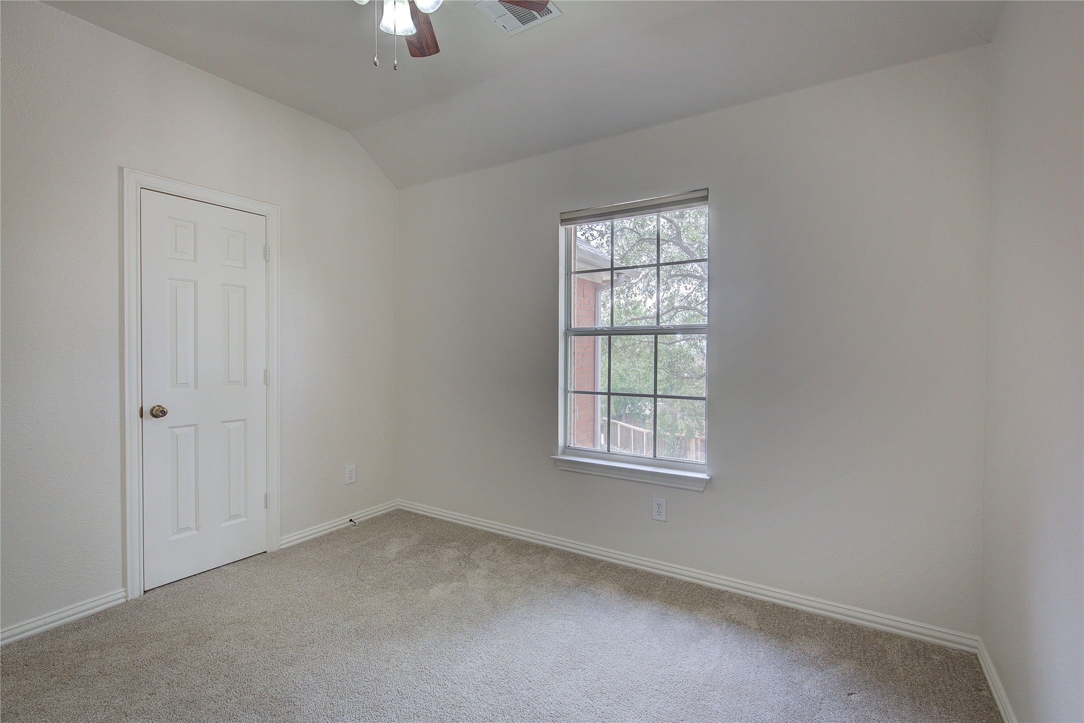2917 Newport Drive Rockwall TX 75032