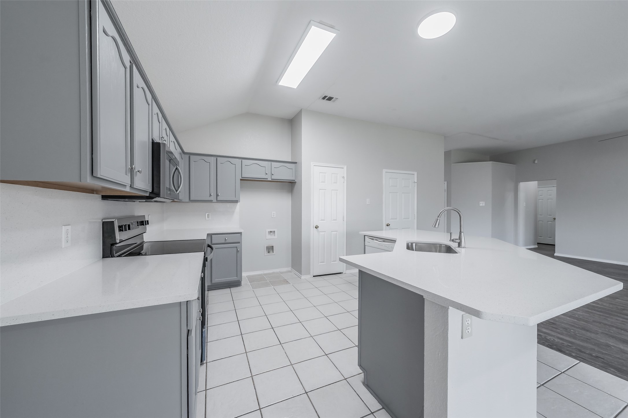 602 Joy Lane Mansfield TX 76063