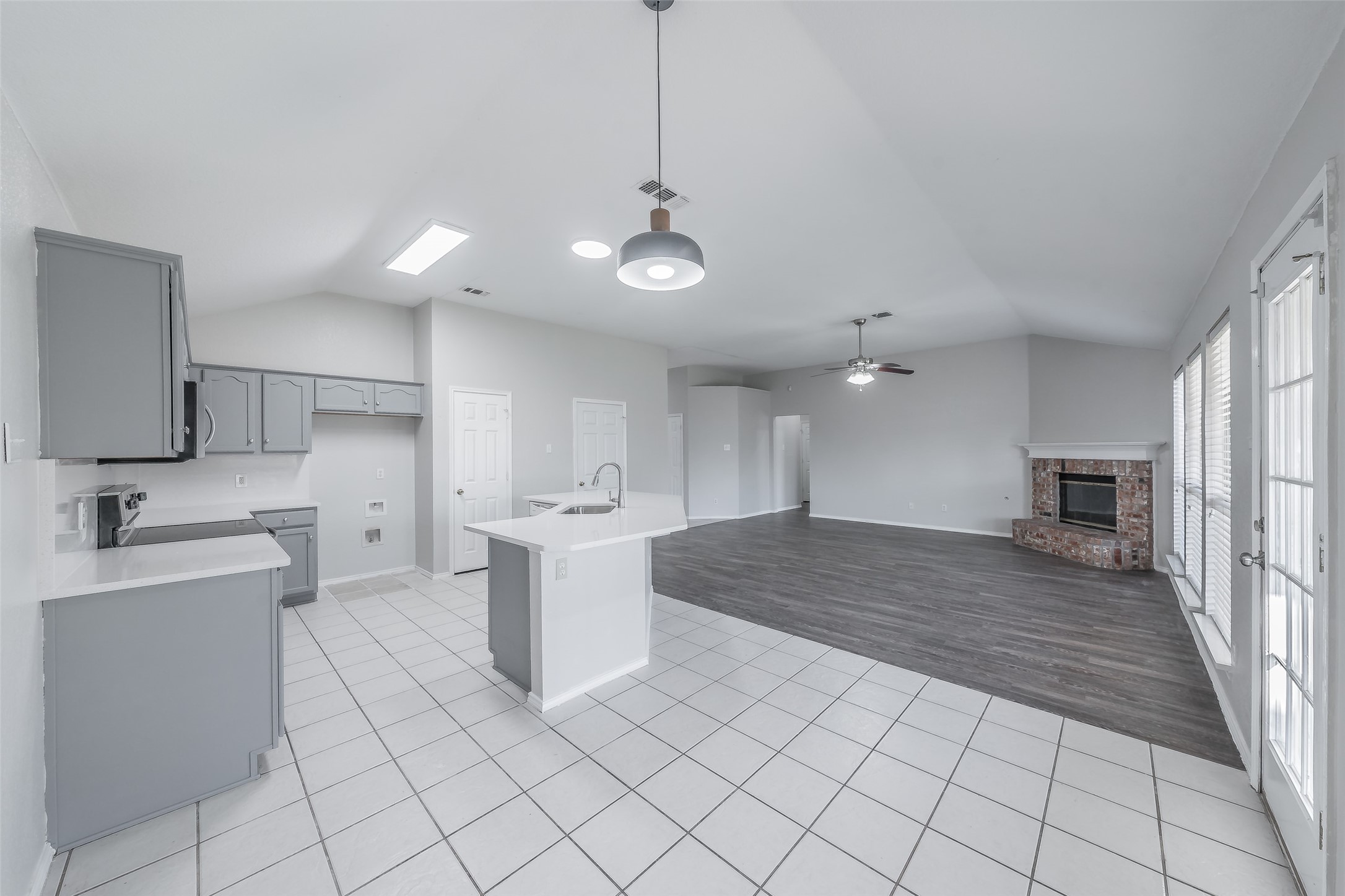 602 Joy Lane Mansfield TX 76063