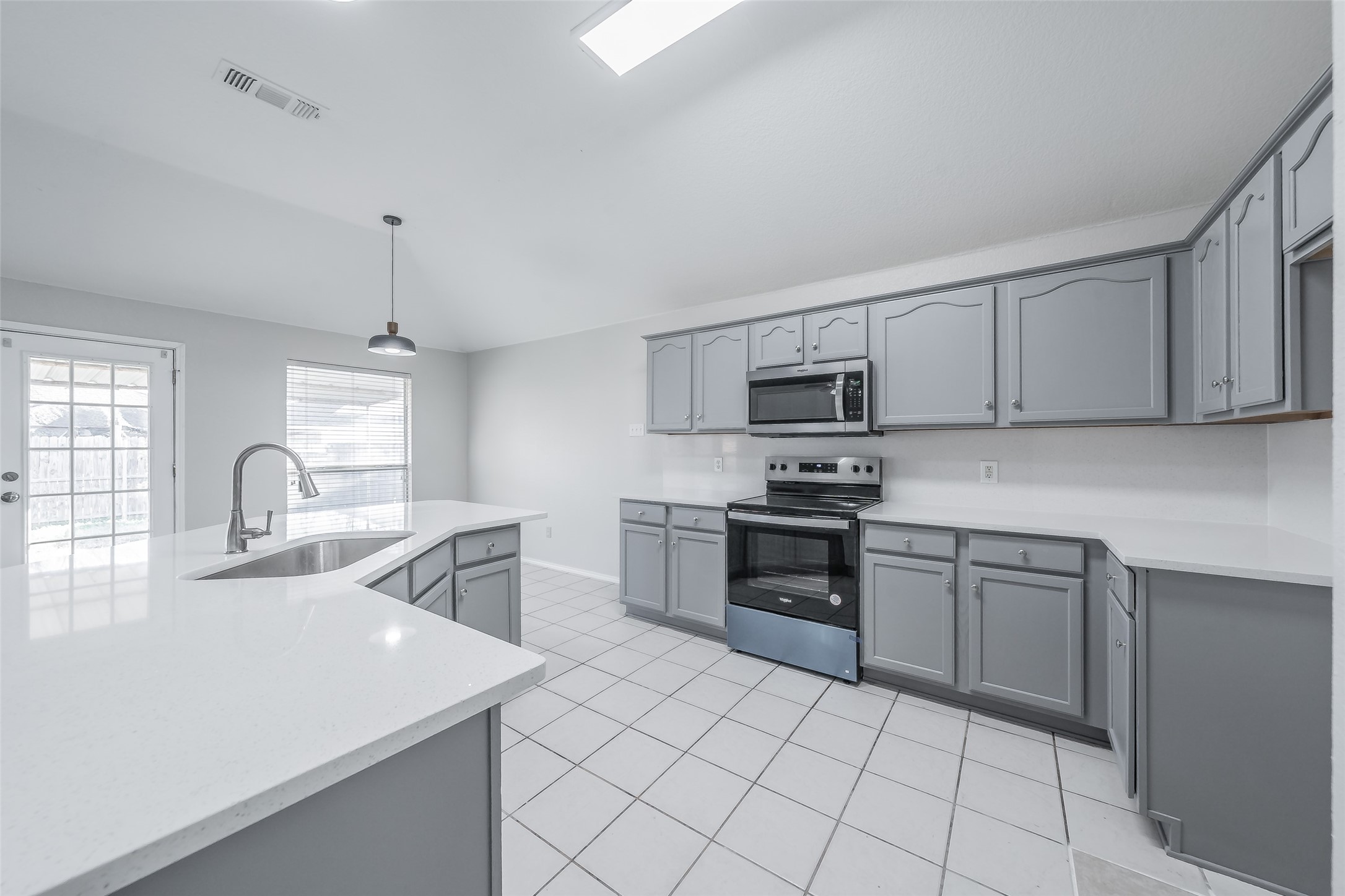 602 Joy Lane Mansfield TX 76063