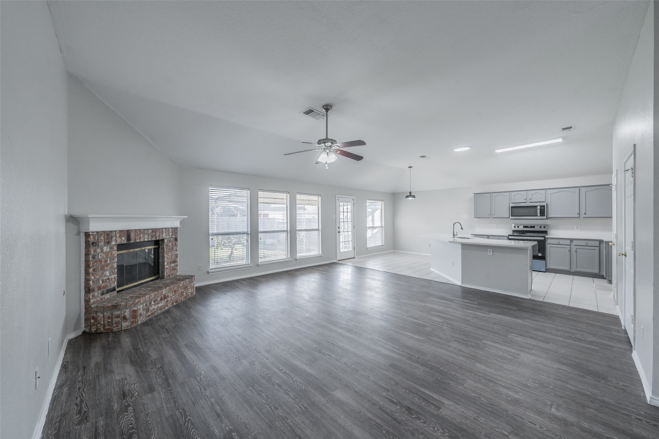 602 Joy Lane Mansfield TX 76063