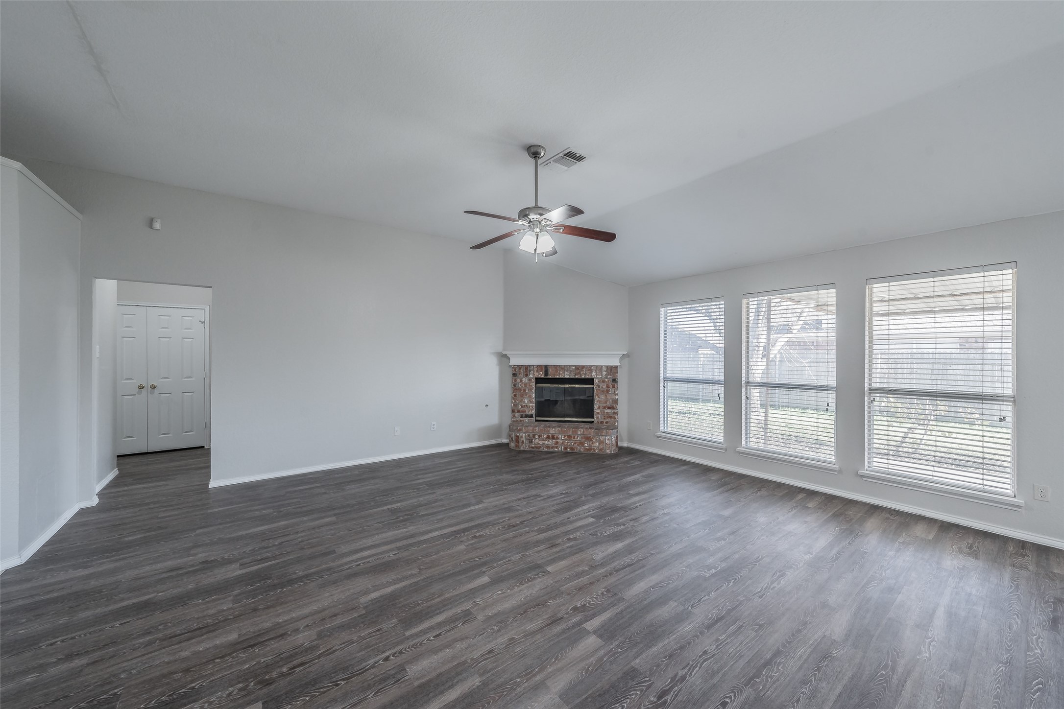 602 Joy Lane Mansfield TX 76063