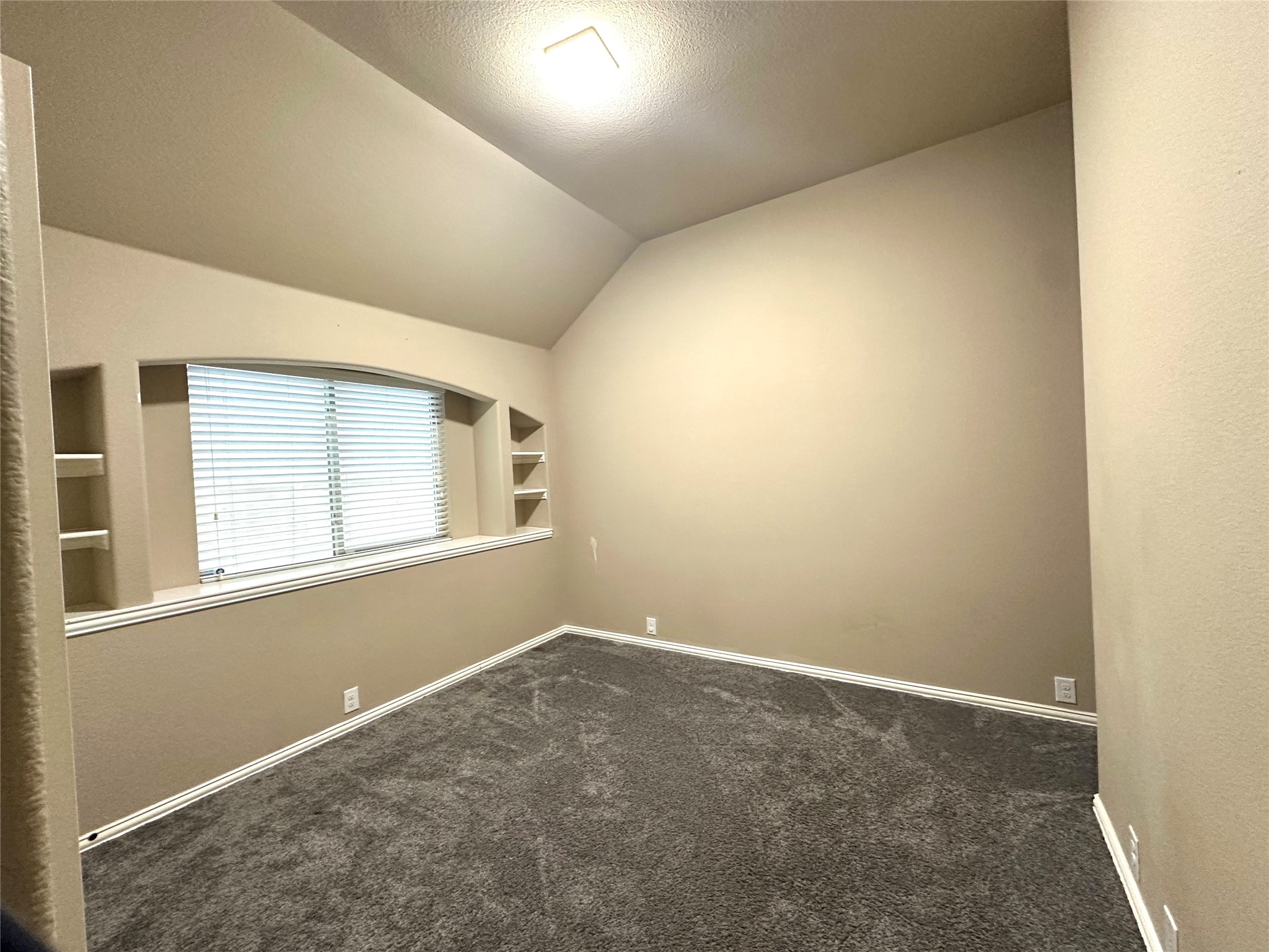 7255 Rueda Grand Prairie TX 75054