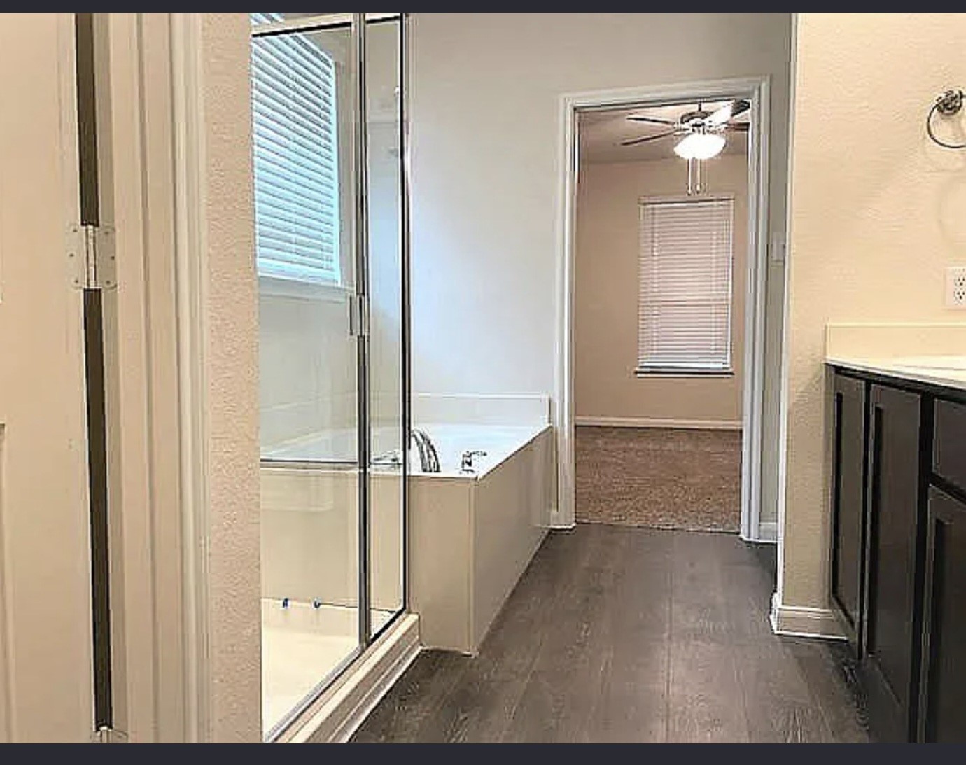 3959 Oak Creek Circle Denison TX 75020
