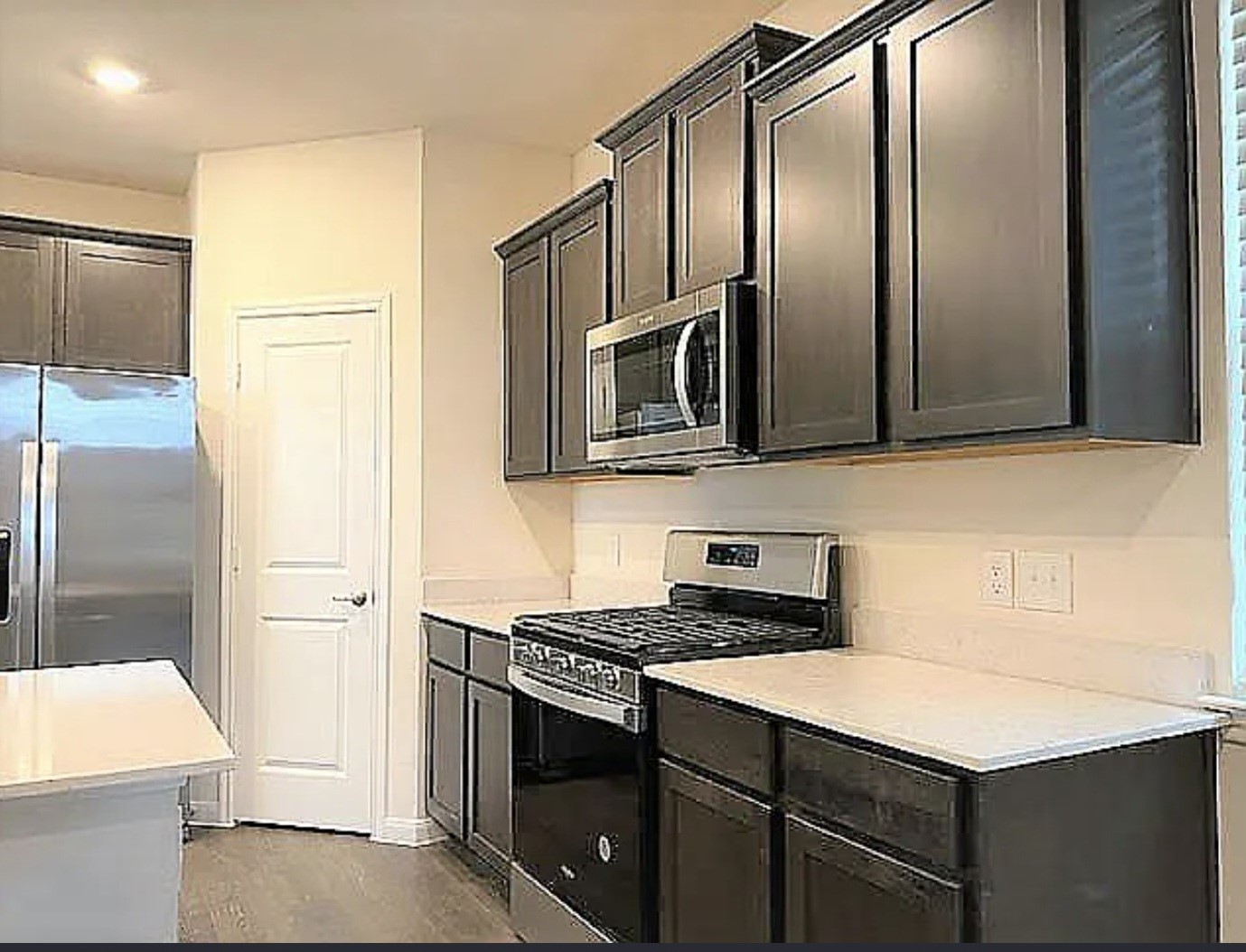 3959 Oak Creek Circle Denison TX 75020