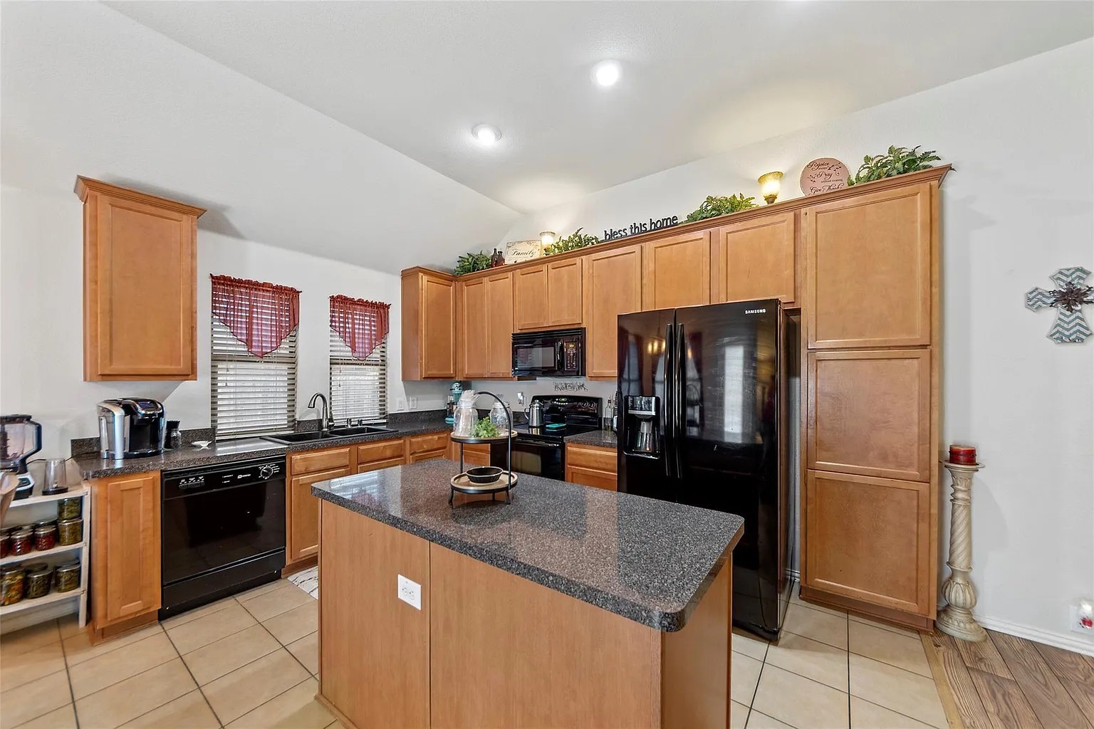925 Remington Ranch Road Mansfield TX 76063