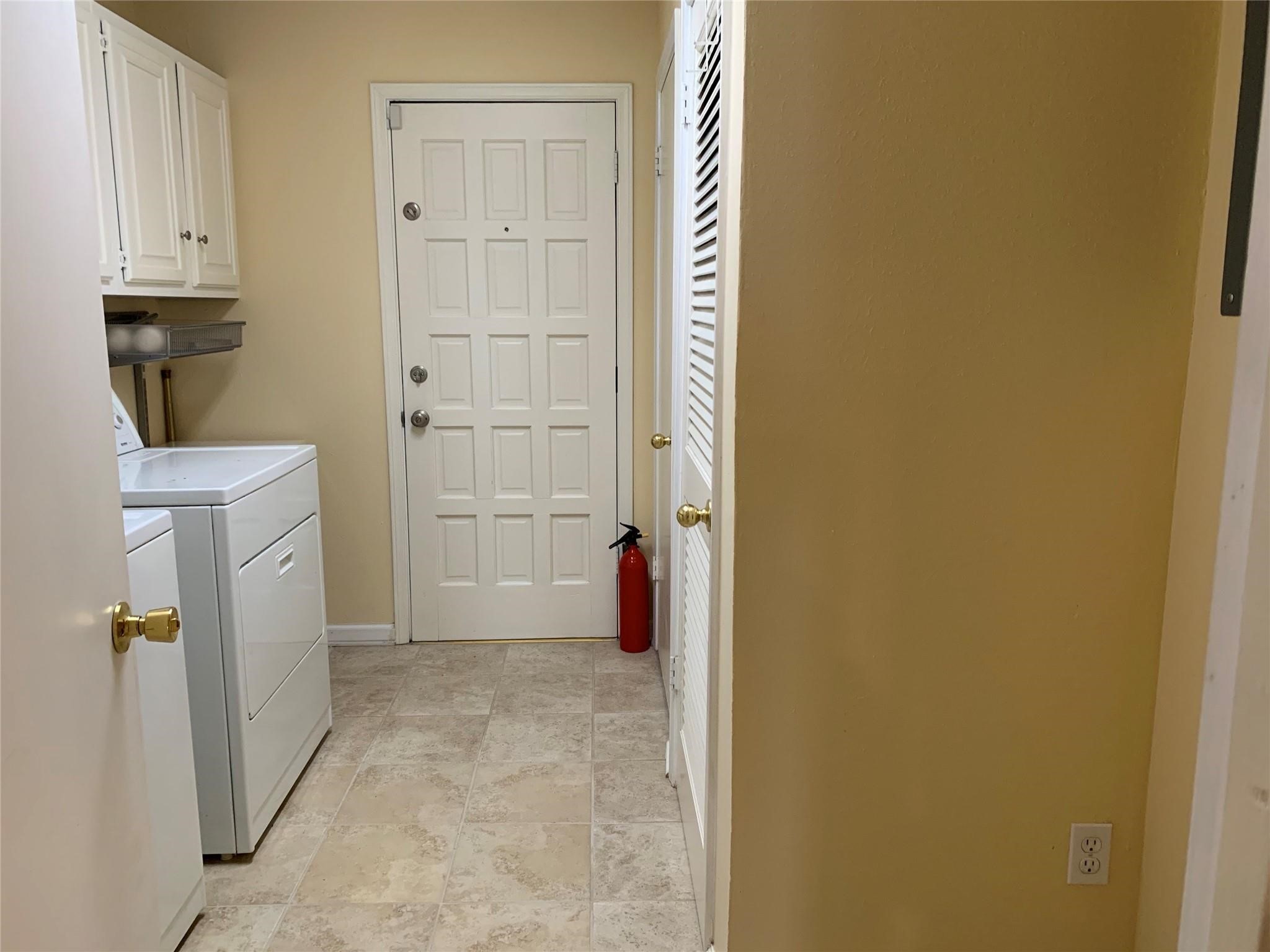6949 Helsem Way Dallas TX 75230