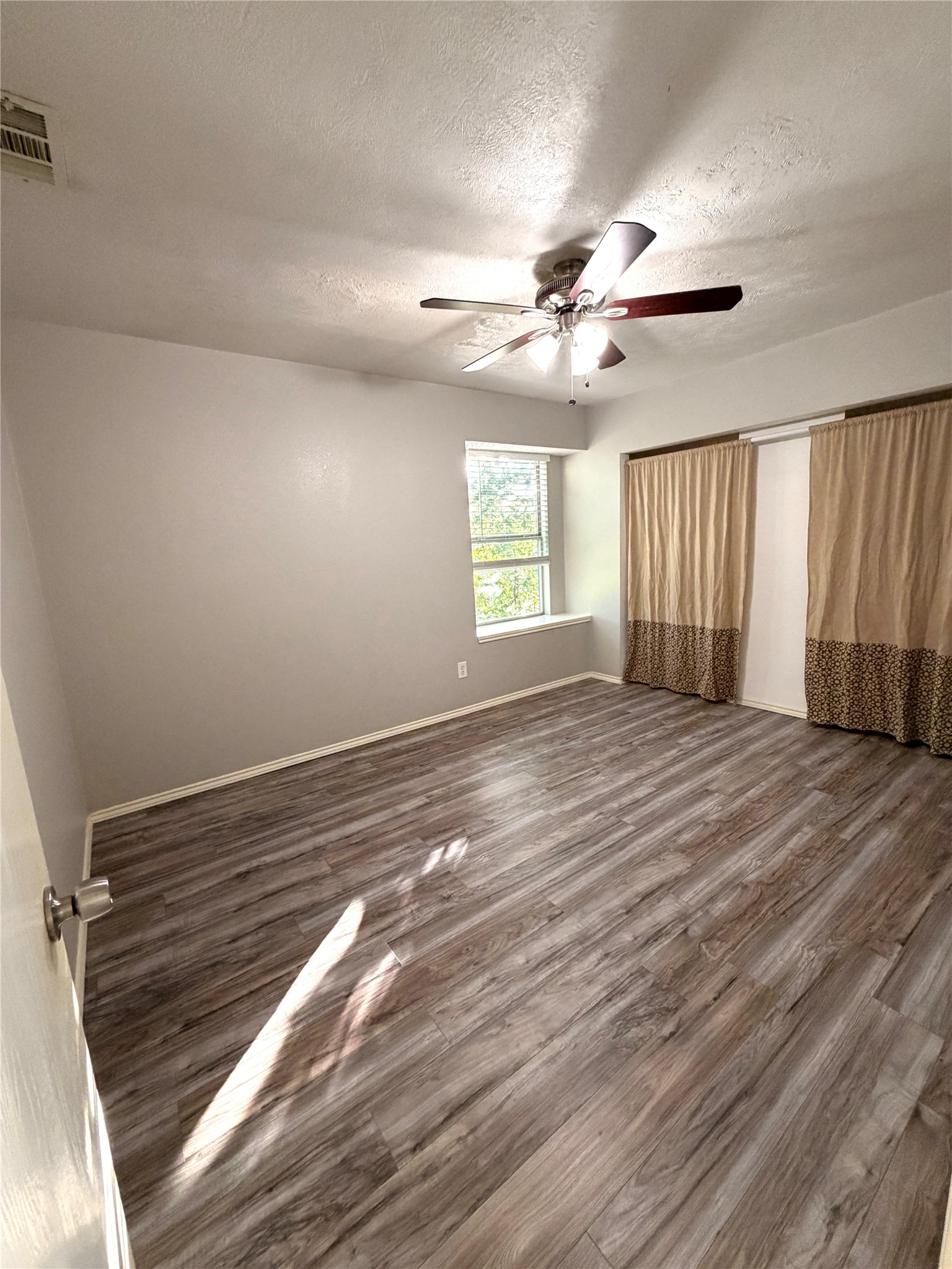 6036 Maple Leaf Drive Arlington TX 76017