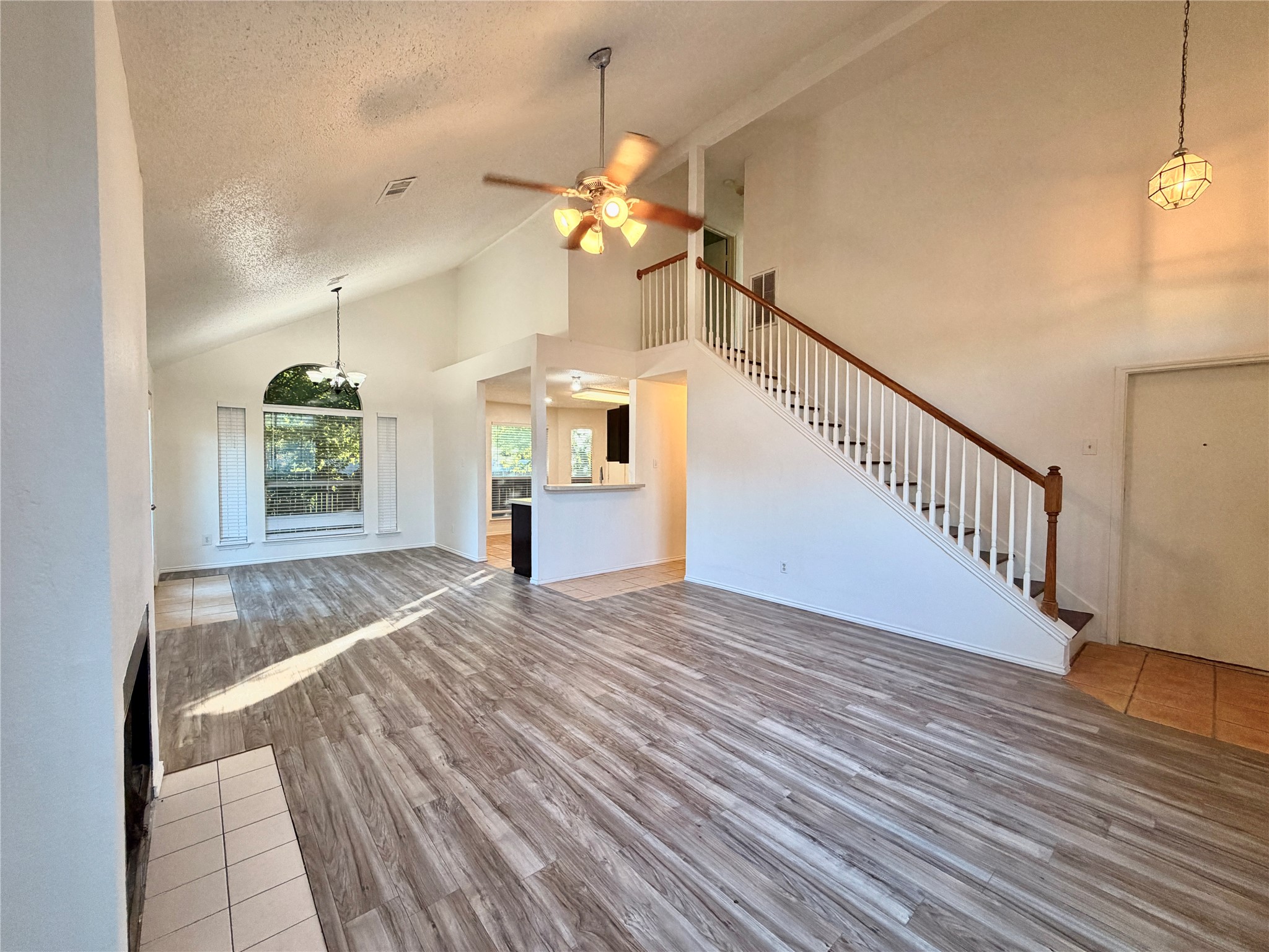 6036 Maple Leaf Drive Arlington TX 76017