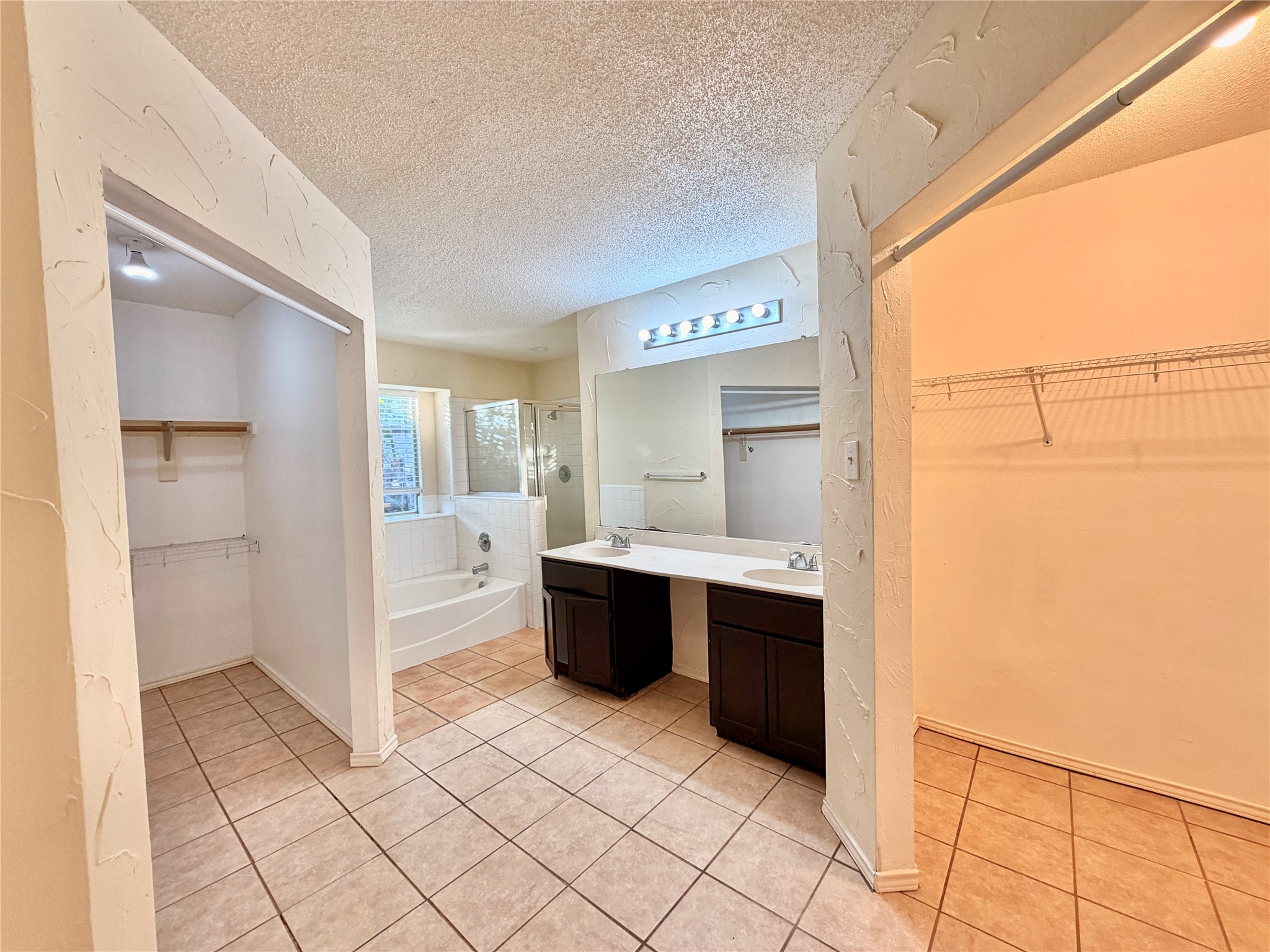 6036 Maple Leaf Drive Arlington TX 76017