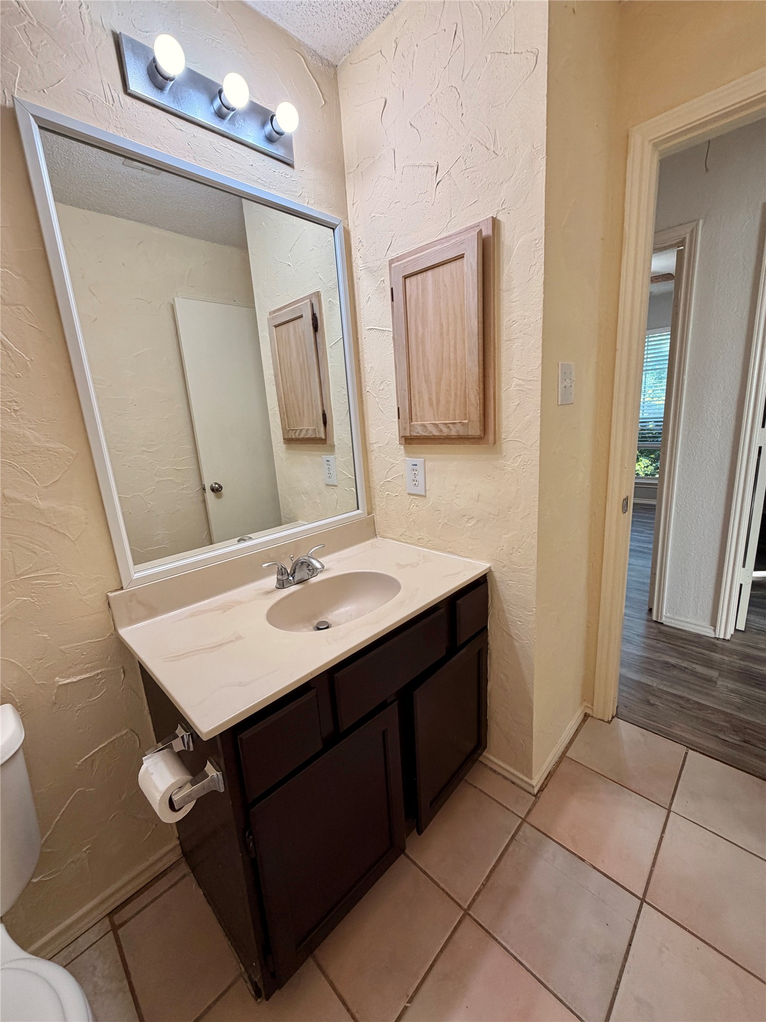 6036 Maple Leaf Drive Arlington TX 76017