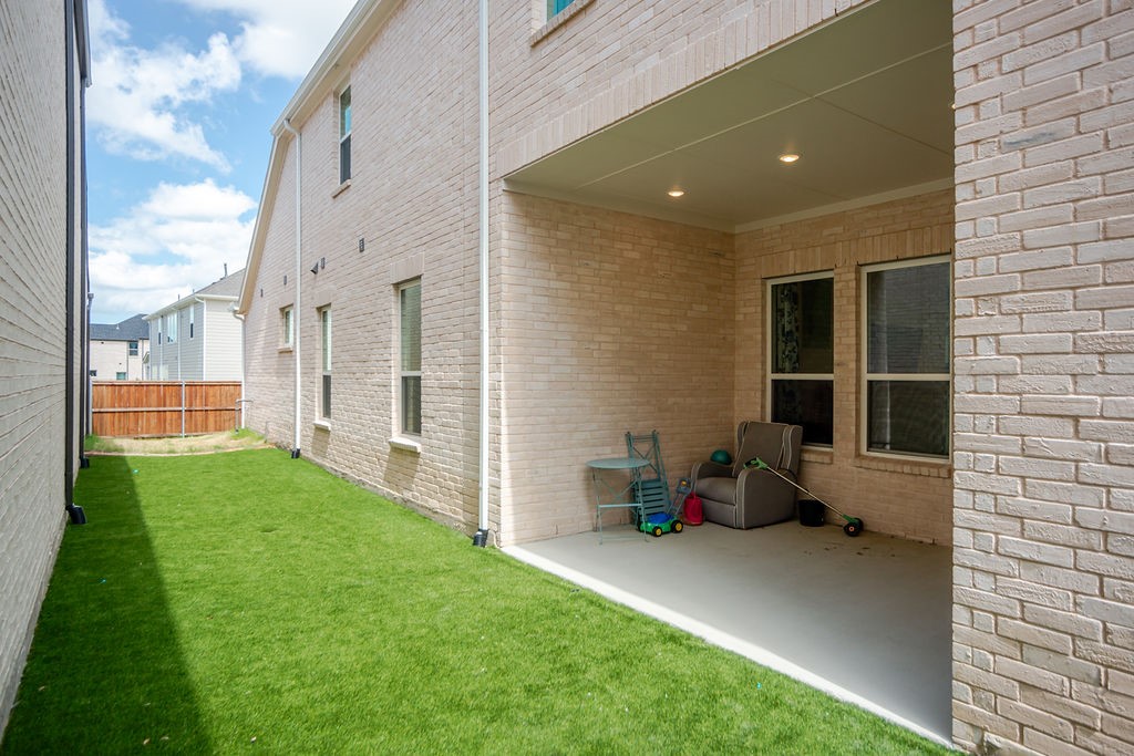 8869 Bailey Street Frisco TX 75035