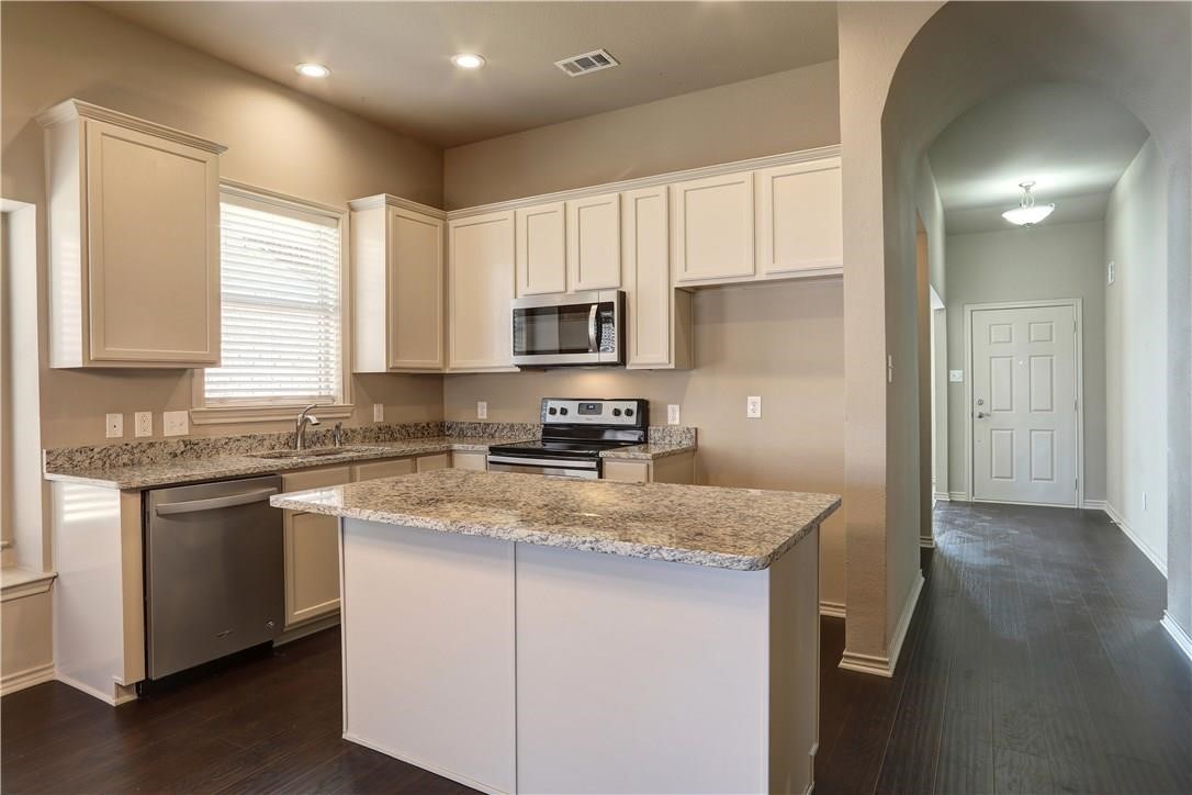 8919 Redford Road Cross Roads TX 76227