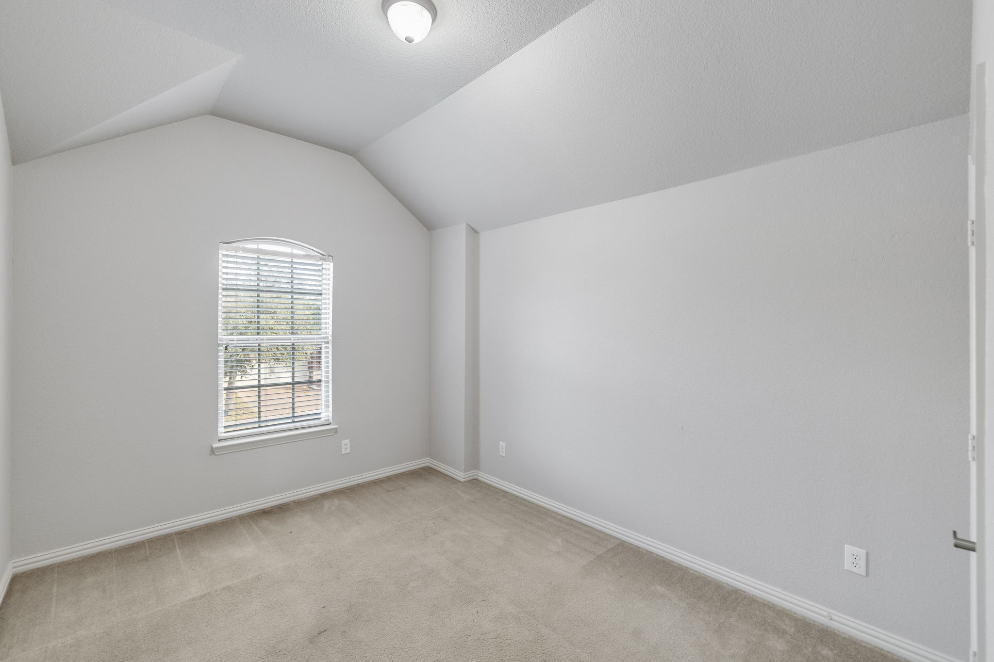 5629 Hampshire Drive Mckinney TX 75070