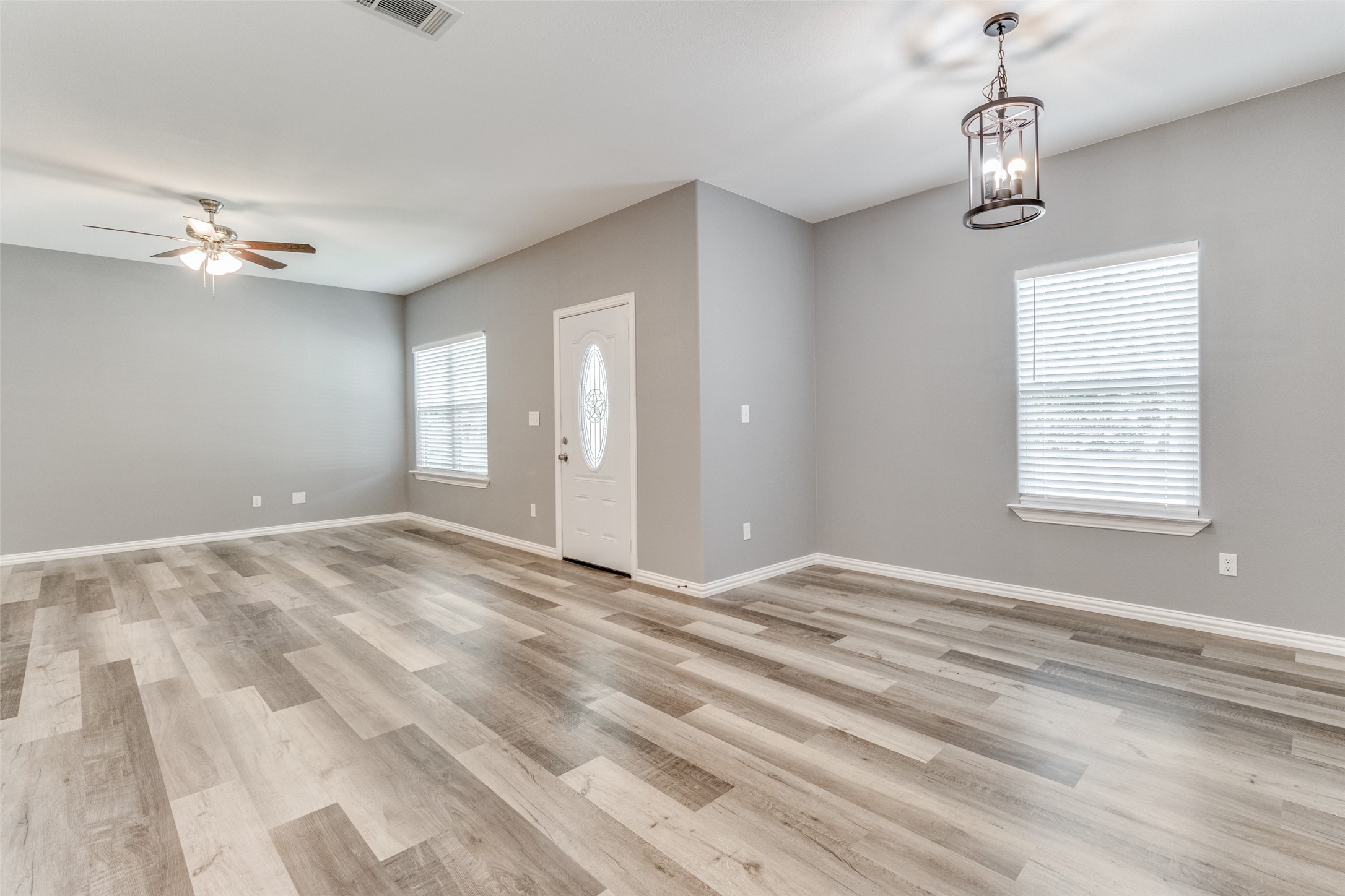 2017 S Montgomery Street Sherman TX 75090