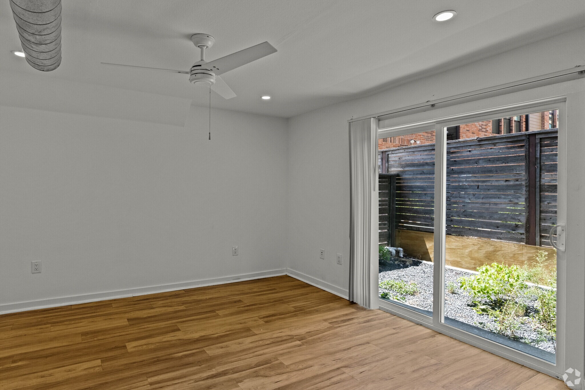 4505 Cedar Springs Road Dallas TX 75219