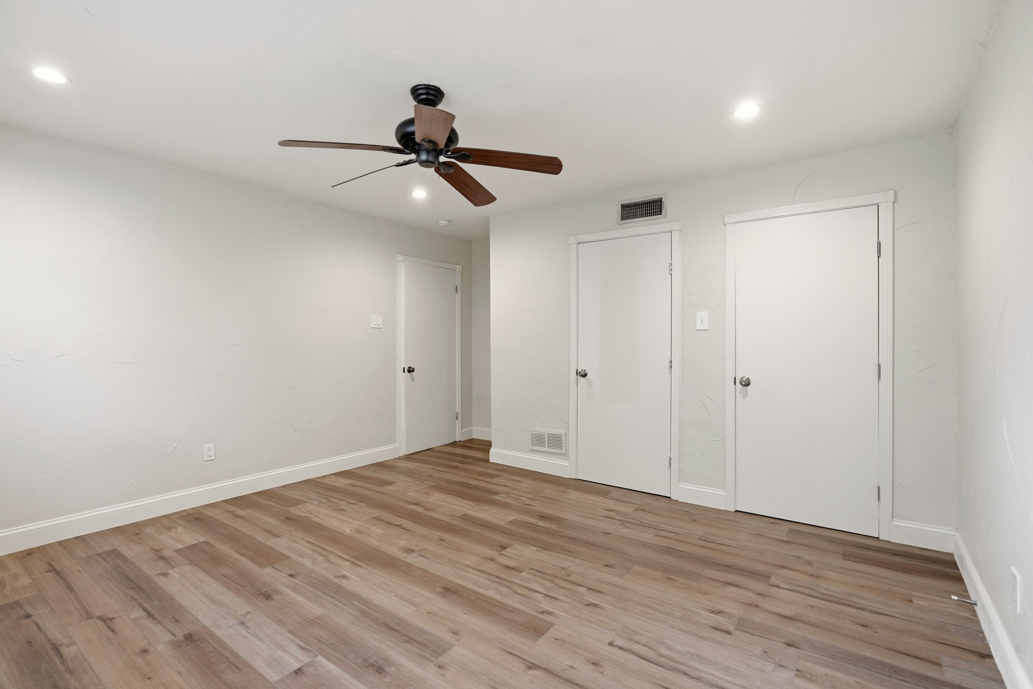 7354 Walling Lane Dallas TX 75231